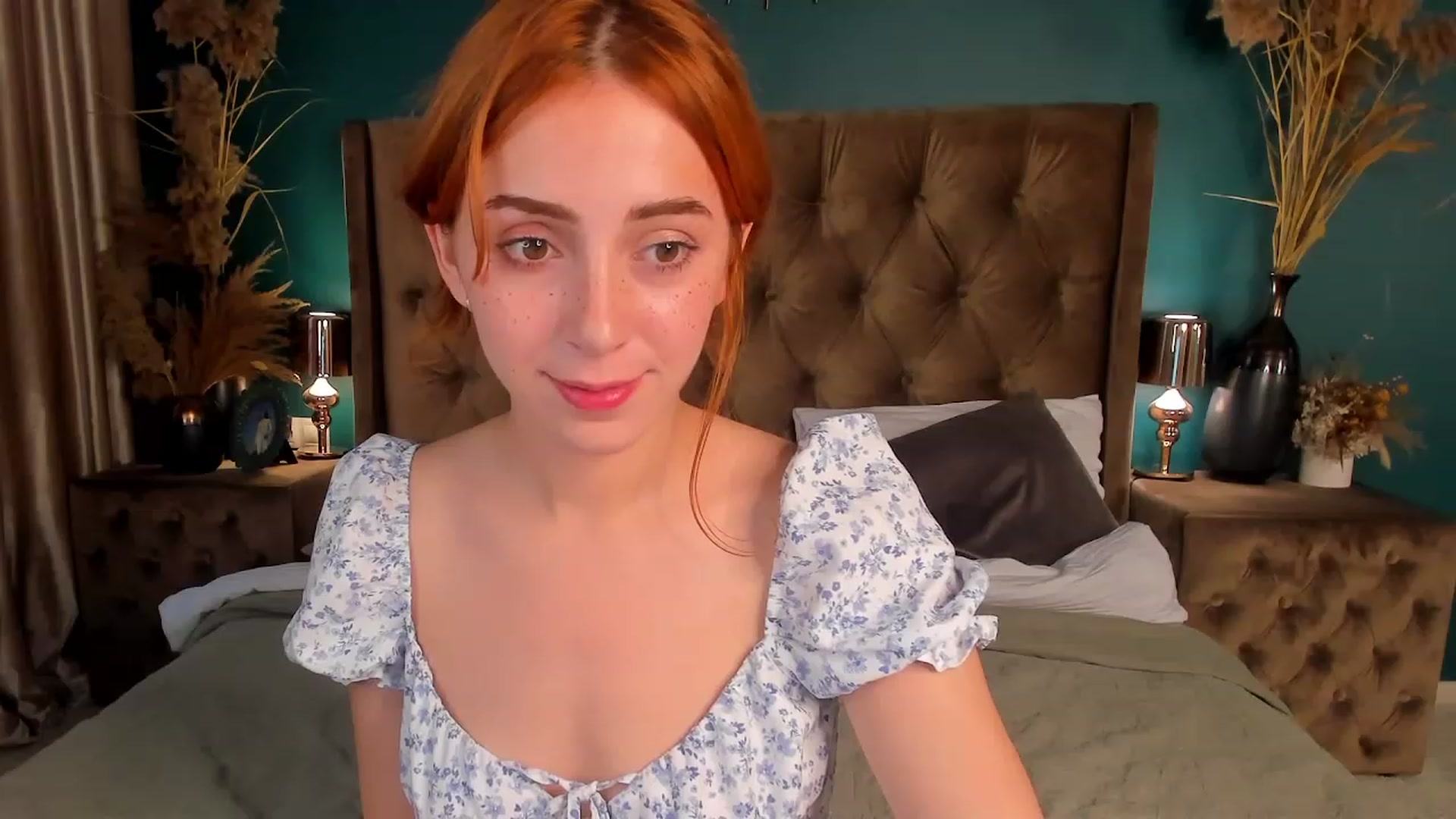 Gallery image thumbnail from ElsaYoung's myfreecams stream on, 07/06/2023, 17:08 image 10 of 20