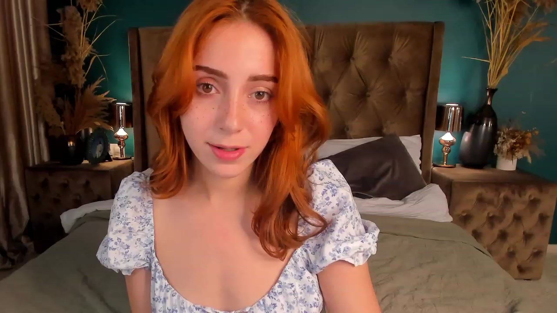 Gallery image thumbnail from ElsaYoung's myfreecams stream on, 07/06/2023, 19:29 image 2 of 20