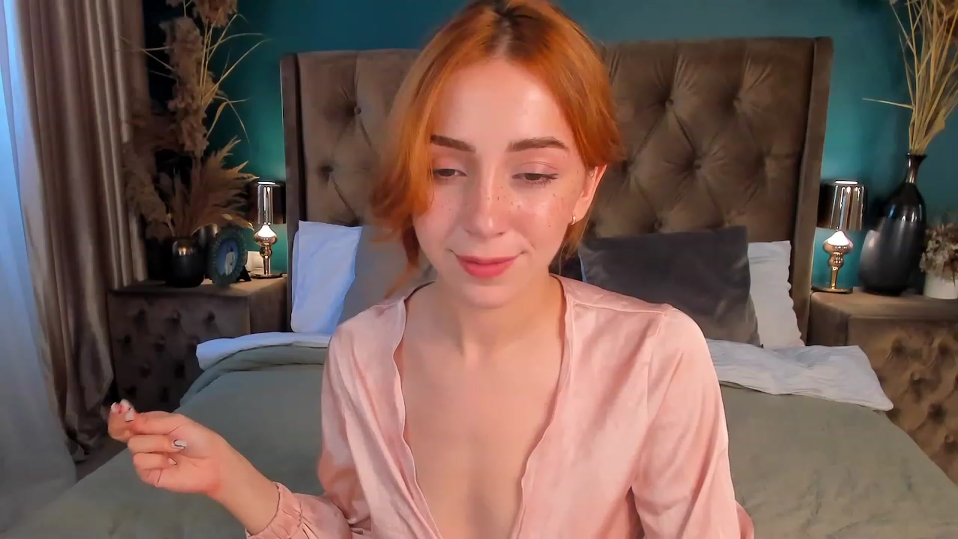 Gallery image thumbnail from ElsaYoung's myfreecams stream on, 07/07/2023, 06:51 image 5 of 20