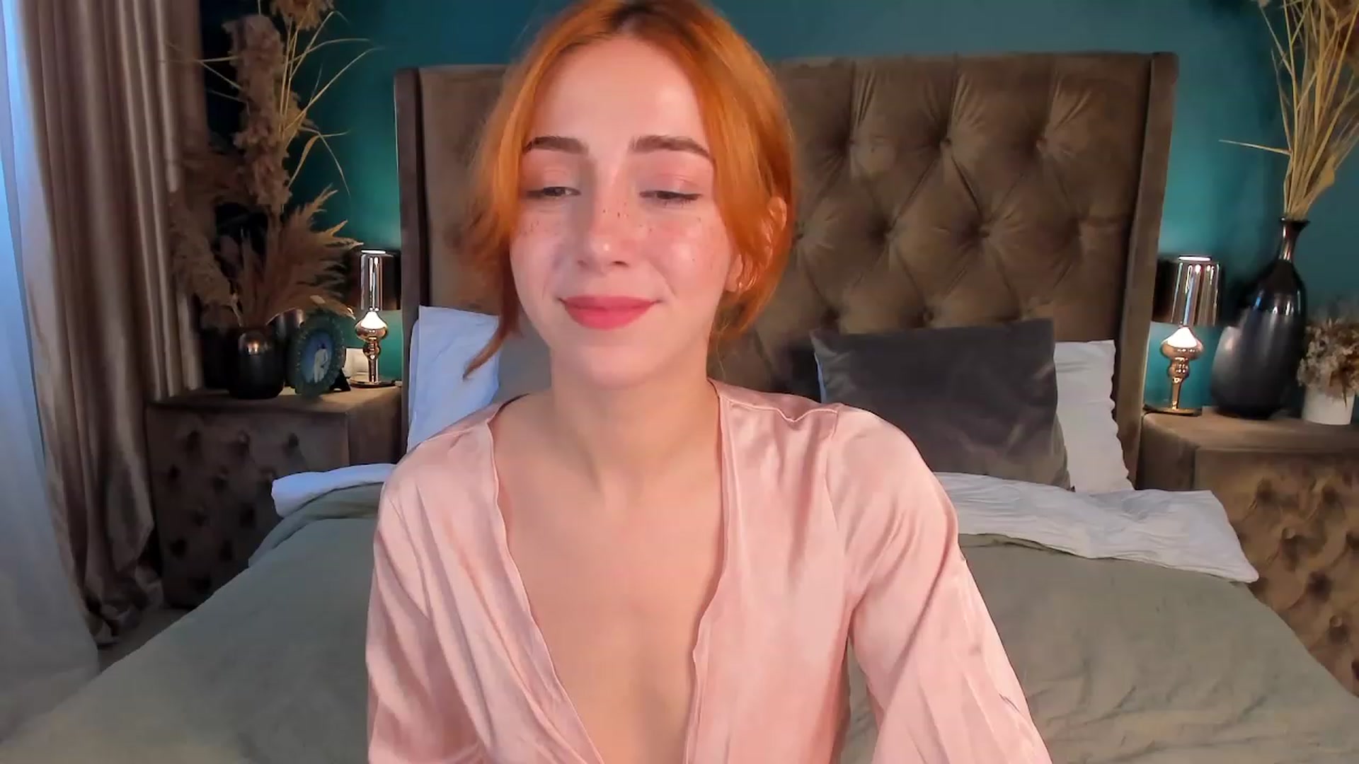 Gallery image thumbnail from ElsaYoung's myfreecams stream on, 07/07/2023, 06:51 image 10 of 20