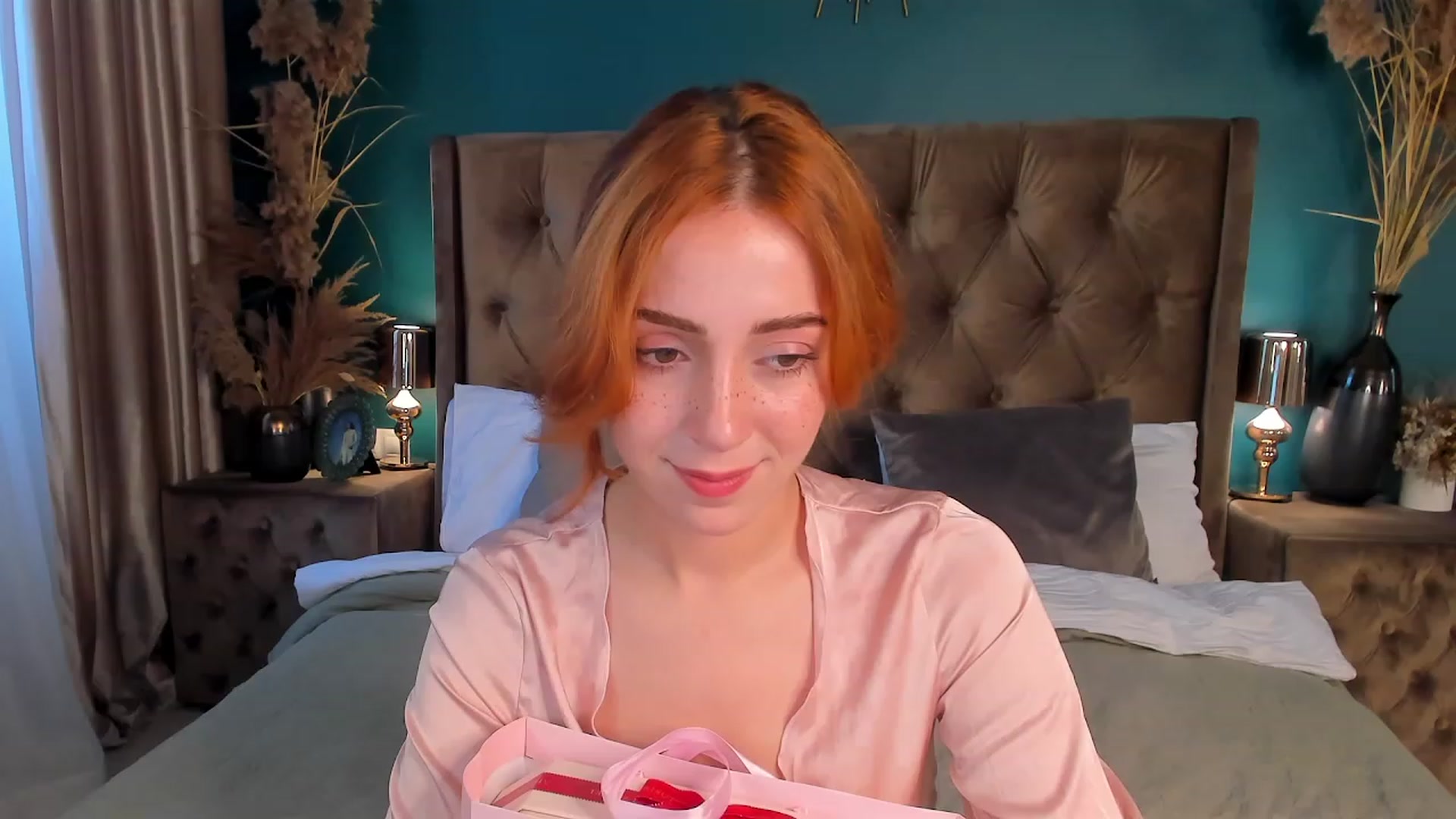 Gallery image thumbnail from ElsaYoung's myfreecams stream on, 07/07/2023, 06:51 image 1 of 20