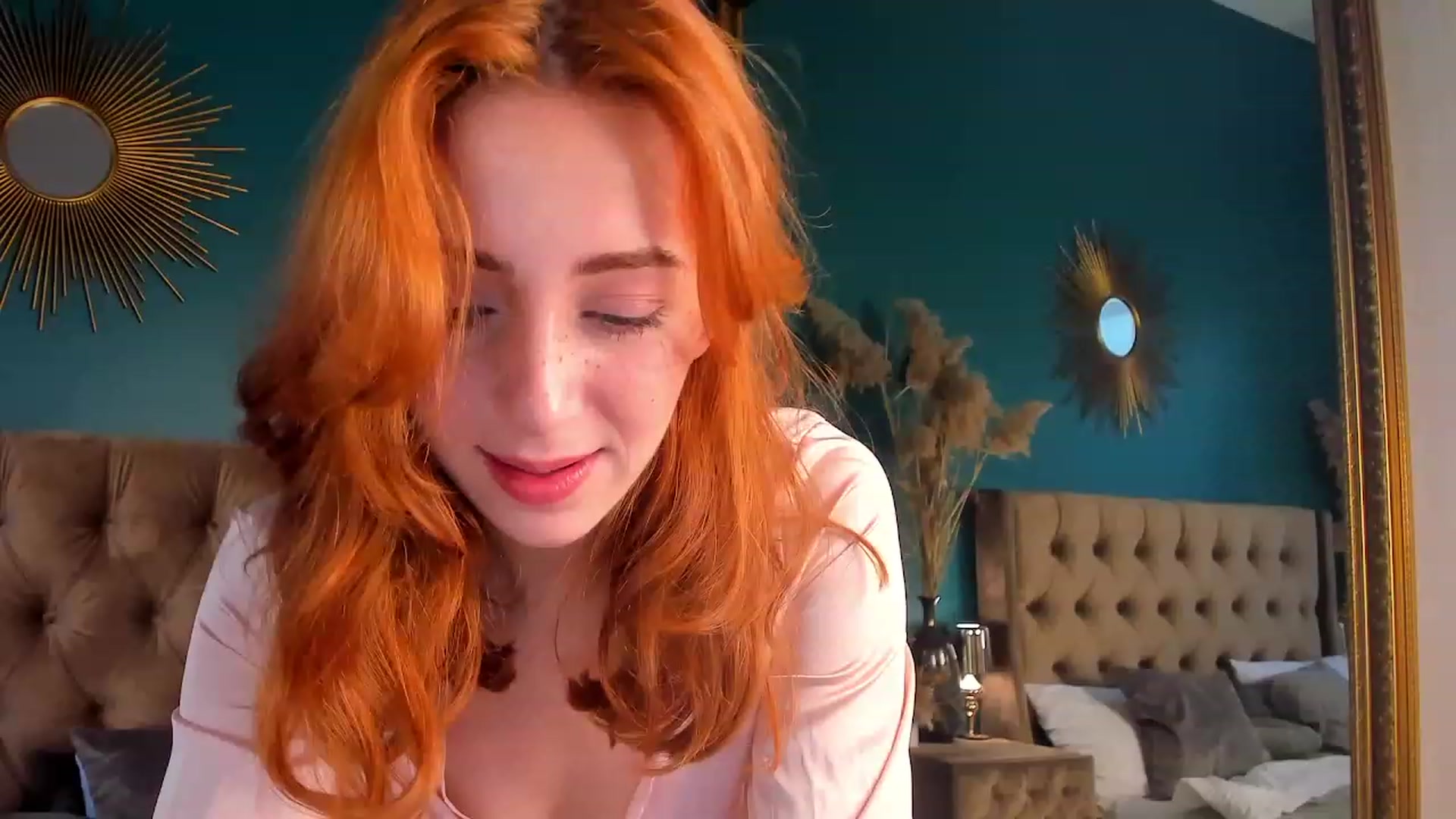 Gallery image thumbnail from ElsaYoung's myfreecams stream on, 07/07/2023, 07:47 image 2 of 20