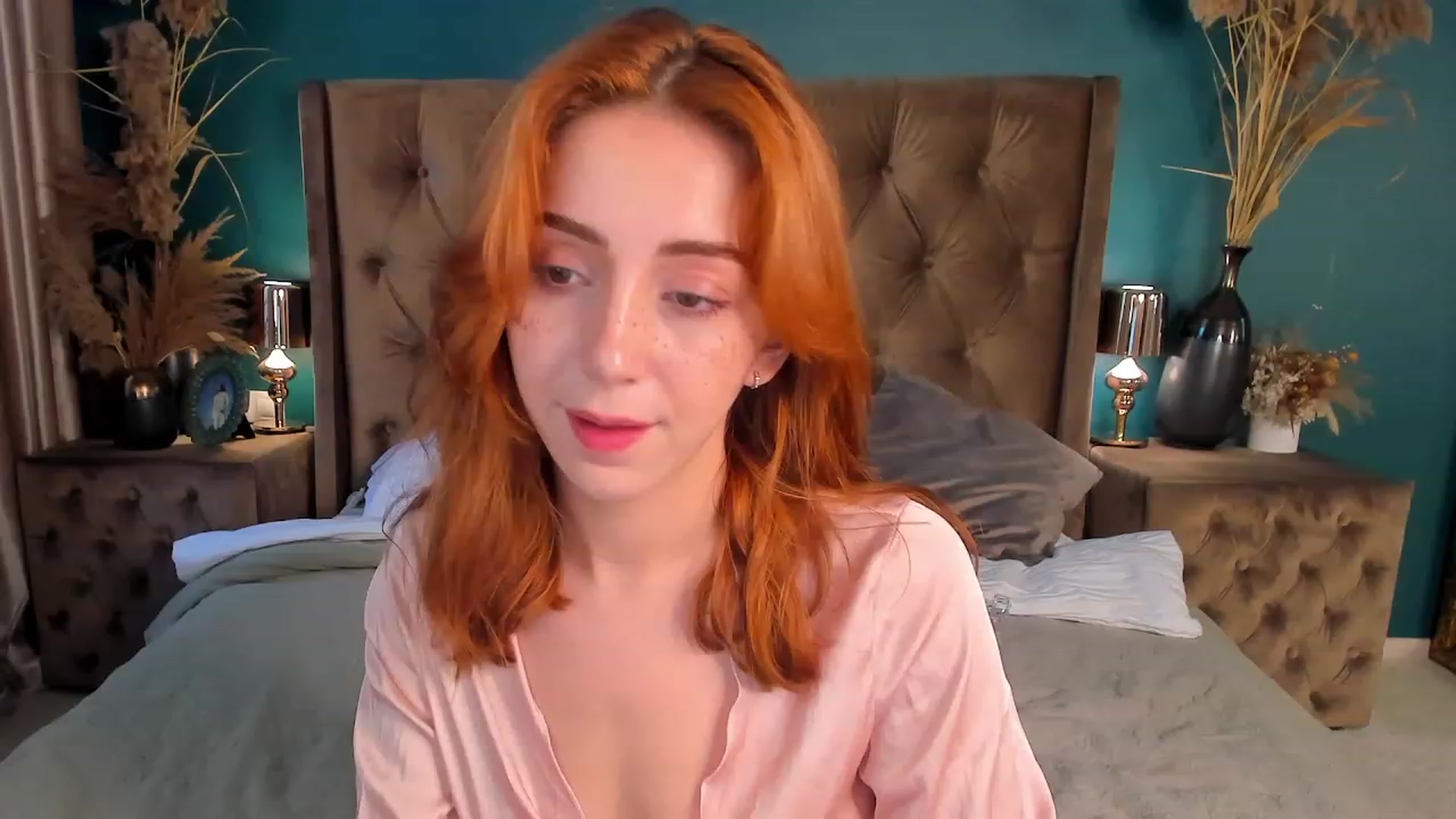 Gallery image thumbnail from ElsaYoung's myfreecams stream on, 07/07/2023, 08:56 image 2 of 20