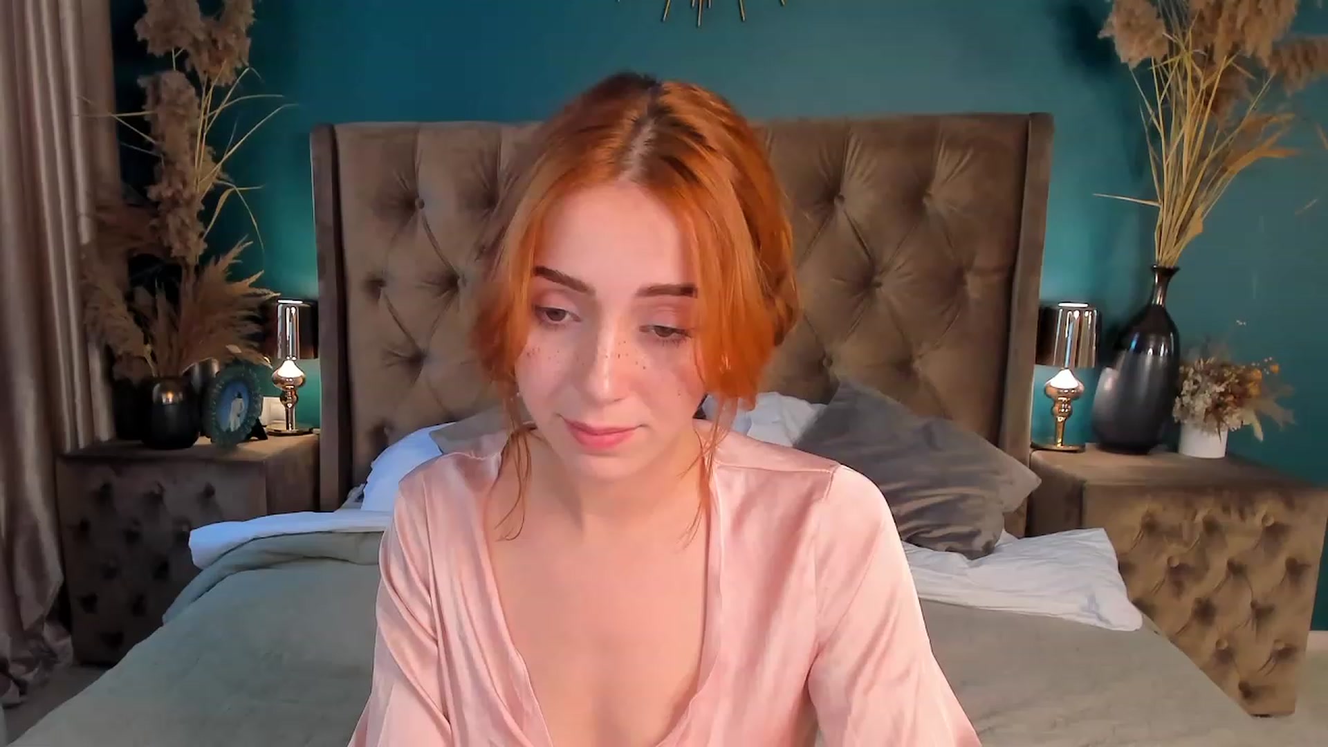 Gallery image thumbnail from ElsaYoung's myfreecams stream on, 07/07/2023, 10:12 image 8 of 20