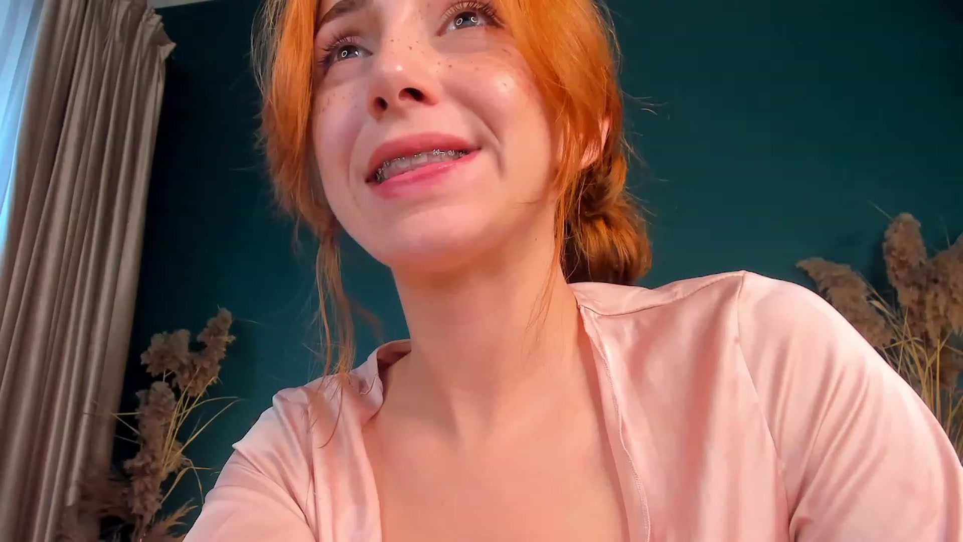 Gallery image thumbnail from ElsaYoung's myfreecams stream on, 07/07/2023, 10:12 image 5 of 20