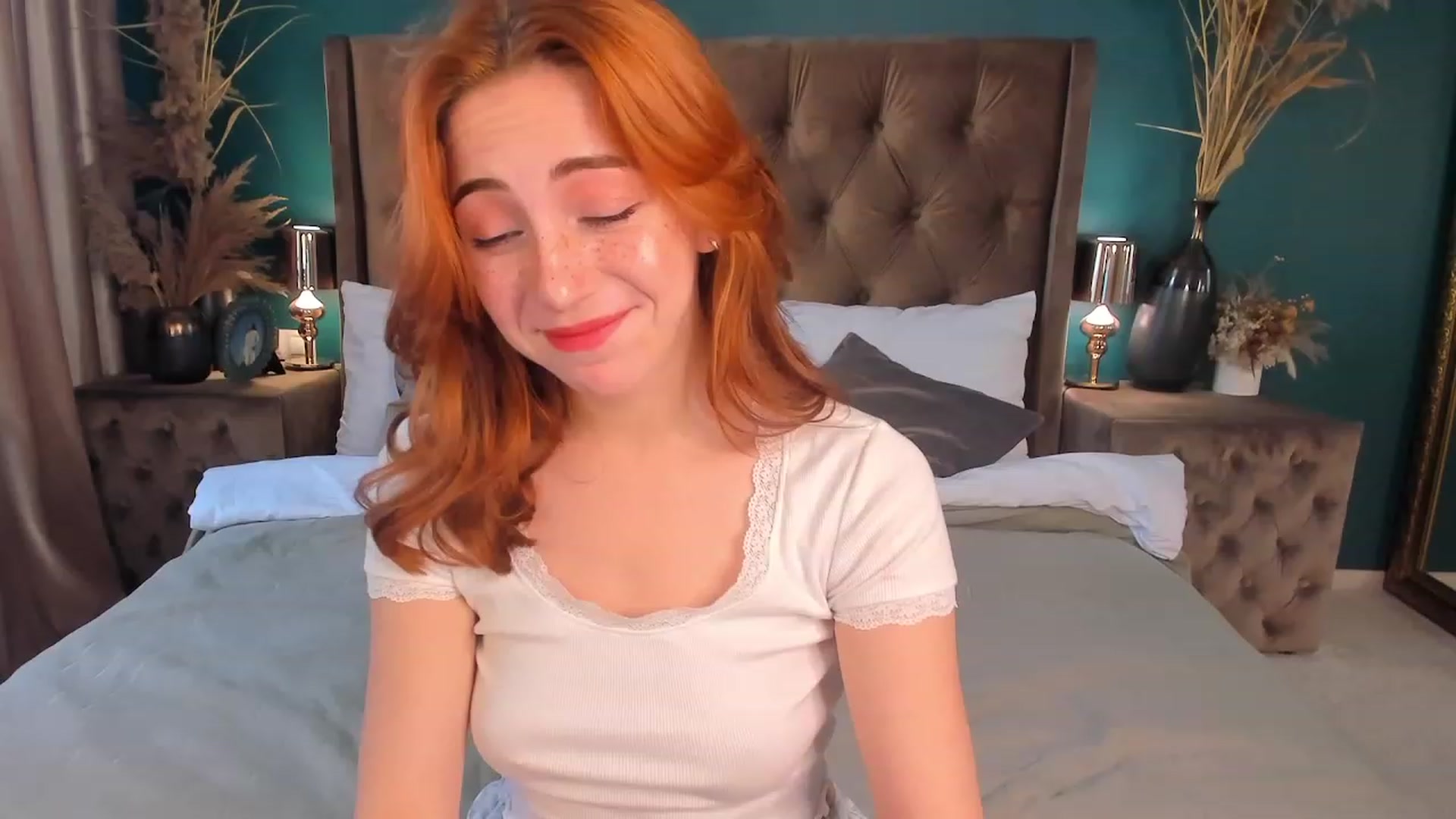 Gallery image thumbnail from ElsaYoung's myfreecams stream on, 07/08/2023, 13:19 image 13 of 20