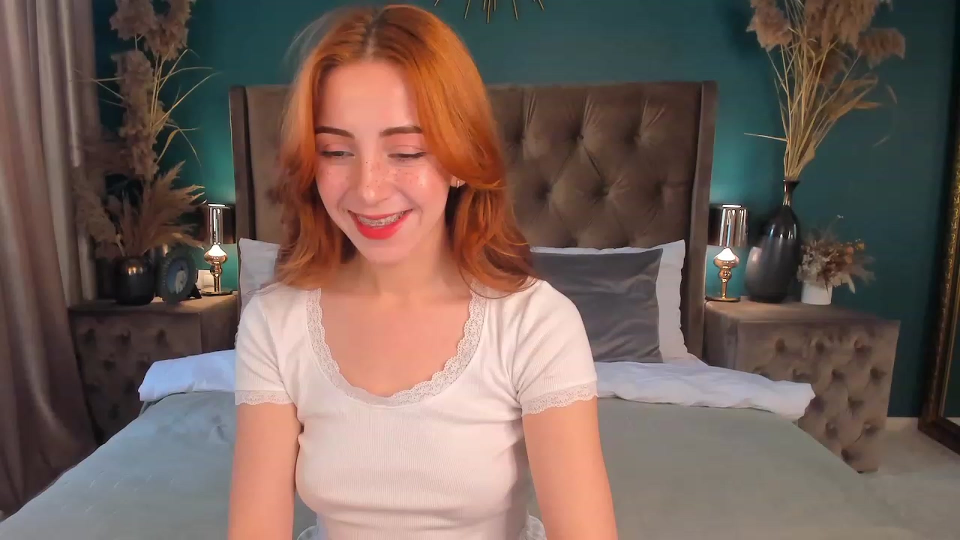 Gallery image thumbnail from ElsaYoung's myfreecams stream on, 07/08/2023, 13:19 image 2 of 20