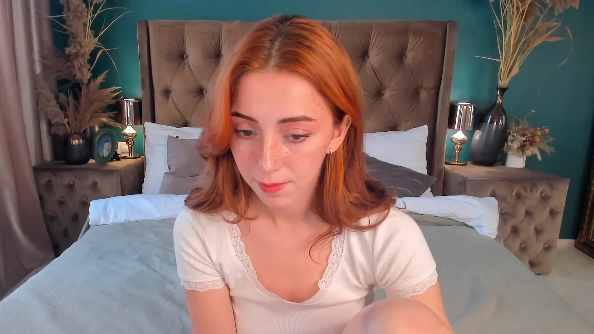 Gallery image thumbnail from ElsaYoung's myfreecams stream on, 07/08/2023, 14:05 image 2 of 20