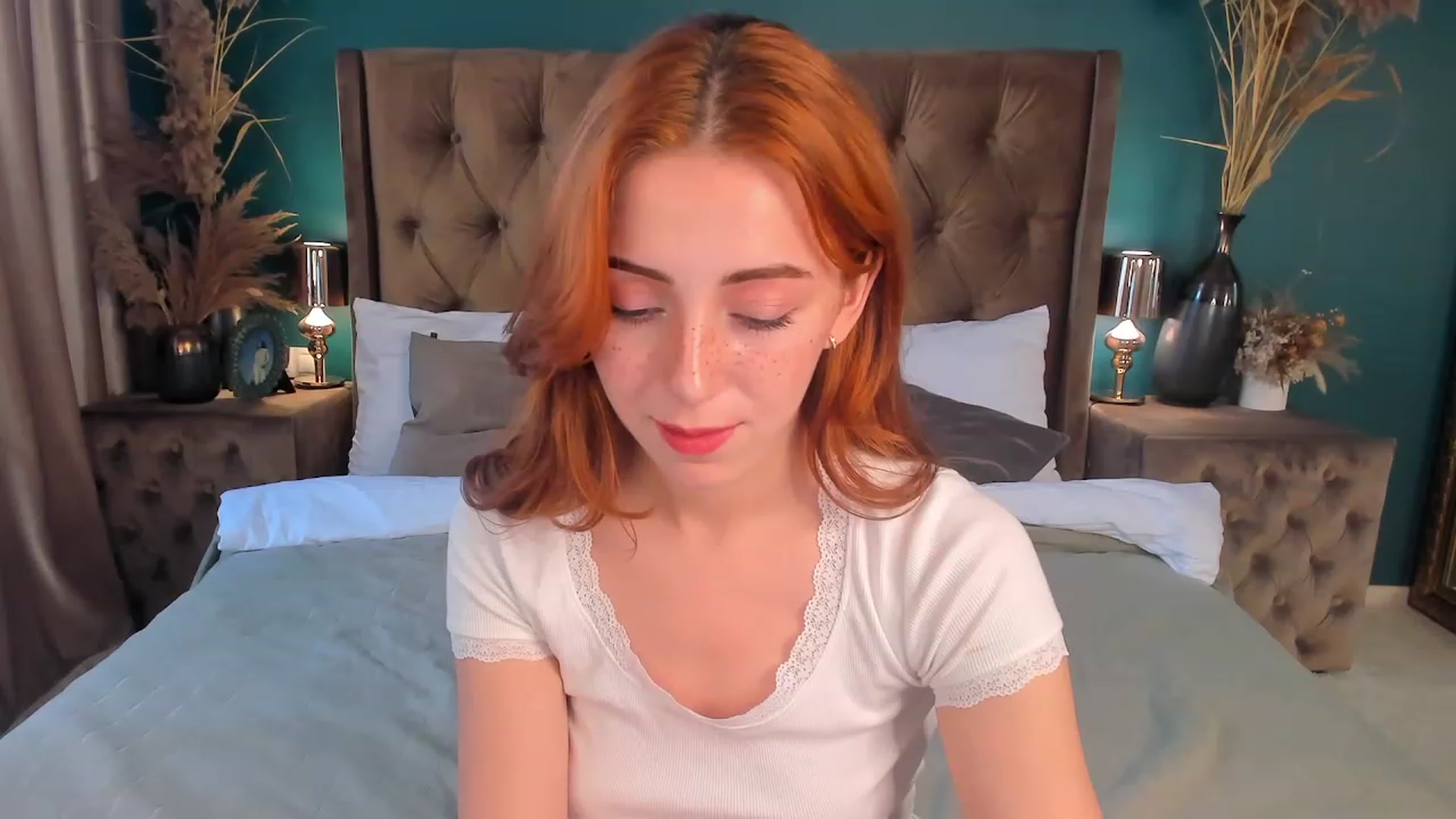 Gallery image thumbnail from ElsaYoung's myfreecams stream on, 07/08/2023, 14:05 image 8 of 20