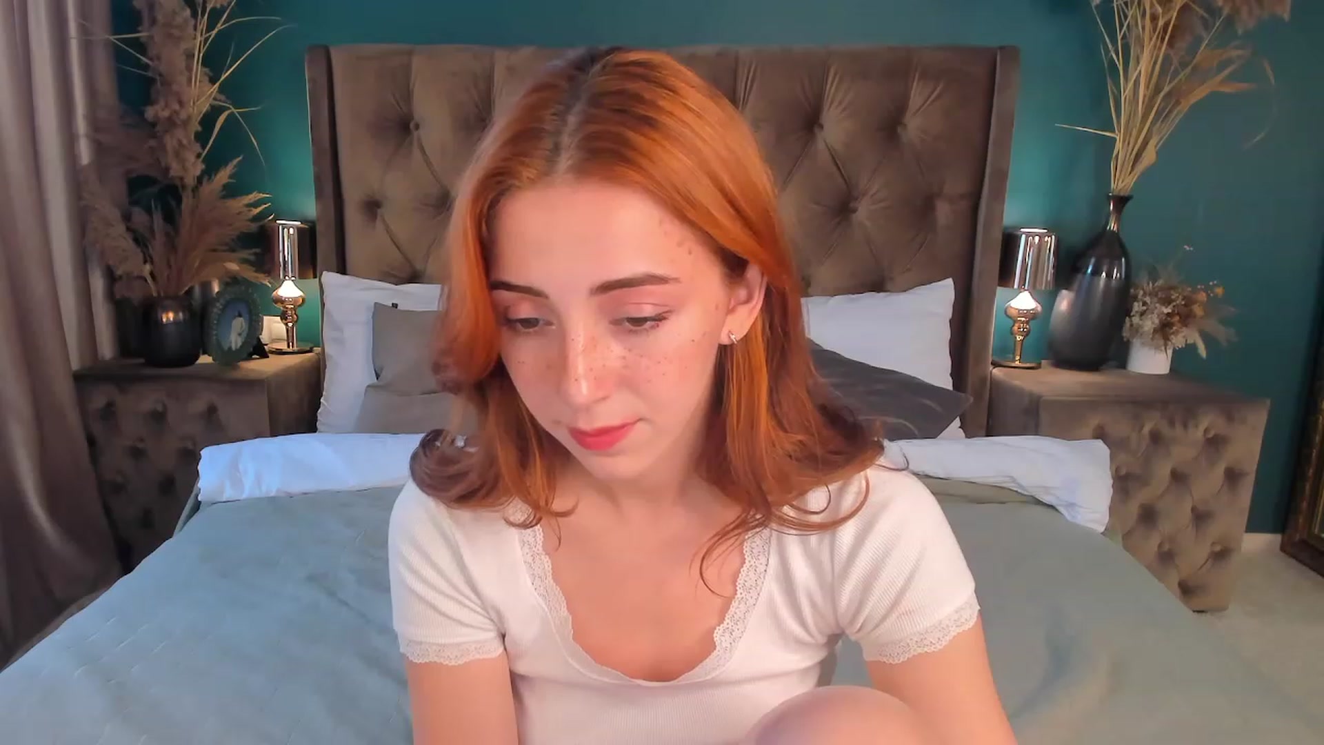 Gallery image thumbnail from ElsaYoung's myfreecams stream on, 07/08/2023, 14:05 image 4 of 20