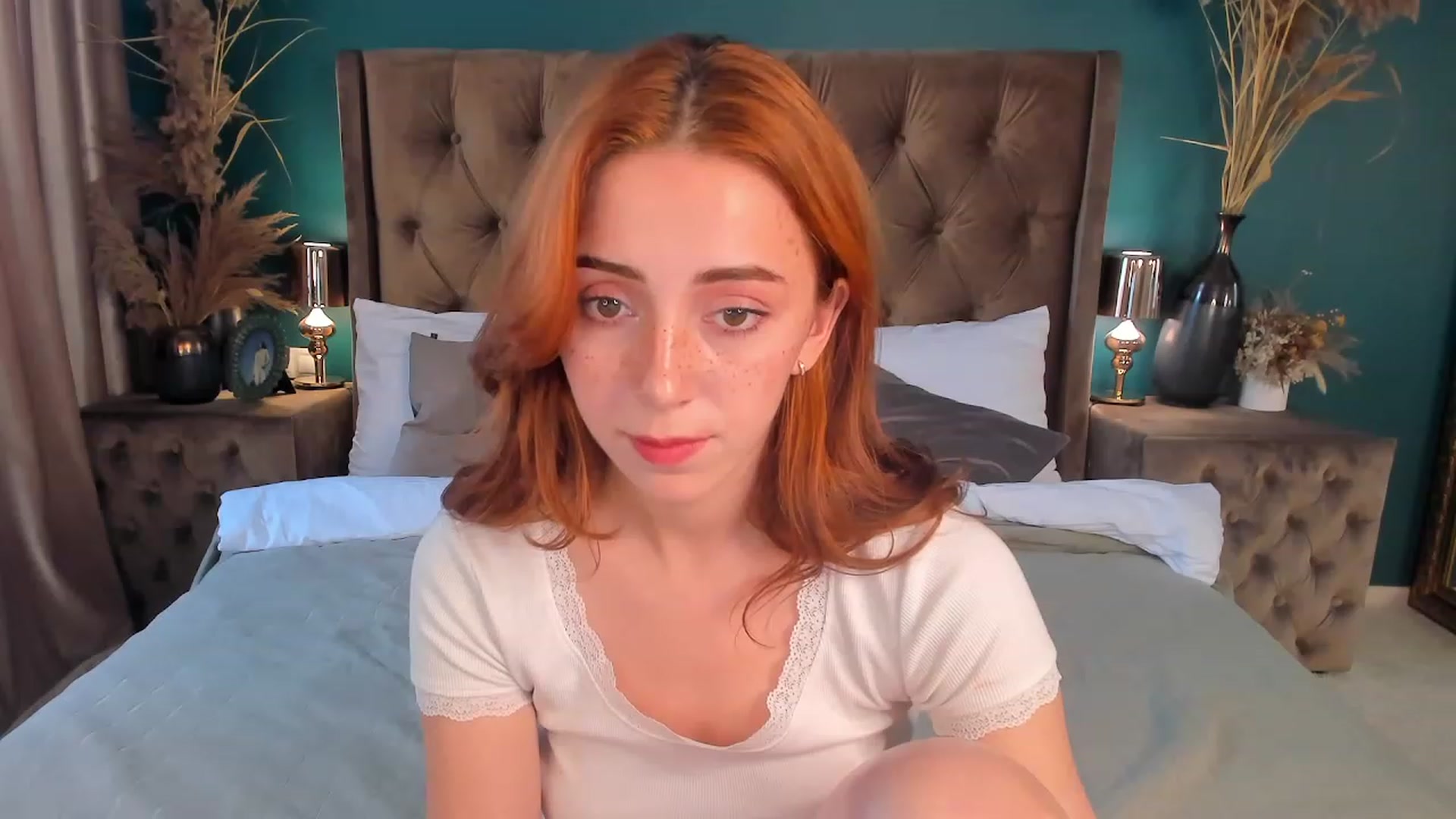 Gallery image thumbnail from ElsaYoung's myfreecams stream on, 07/08/2023, 14:05 image 3 of 20
