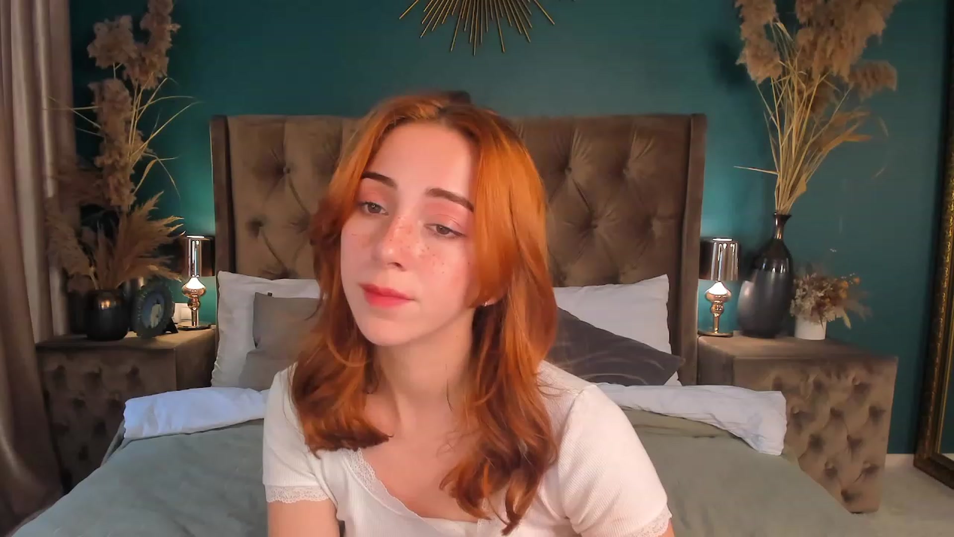 Gallery image thumbnail from ElsaYoung's myfreecams stream on, 07/08/2023, 15:25 image 11 of 20