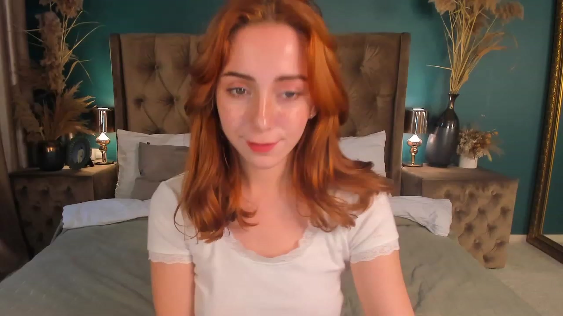 Gallery image thumbnail from ElsaYoung's myfreecams stream on, 07/08/2023, 15:25 image 19 of 20