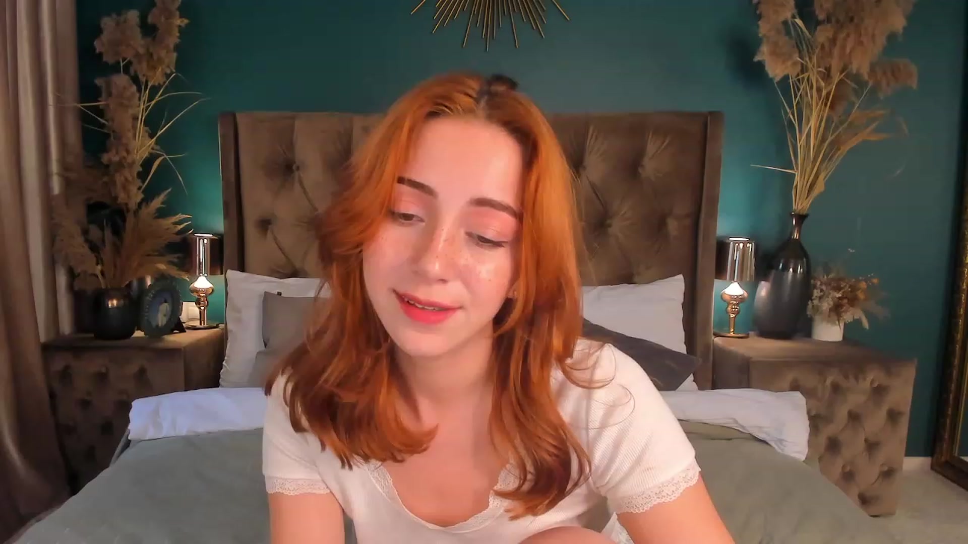 Gallery image thumbnail from ElsaYoung's myfreecams stream on, 07/08/2023, 15:25 image 5 of 20