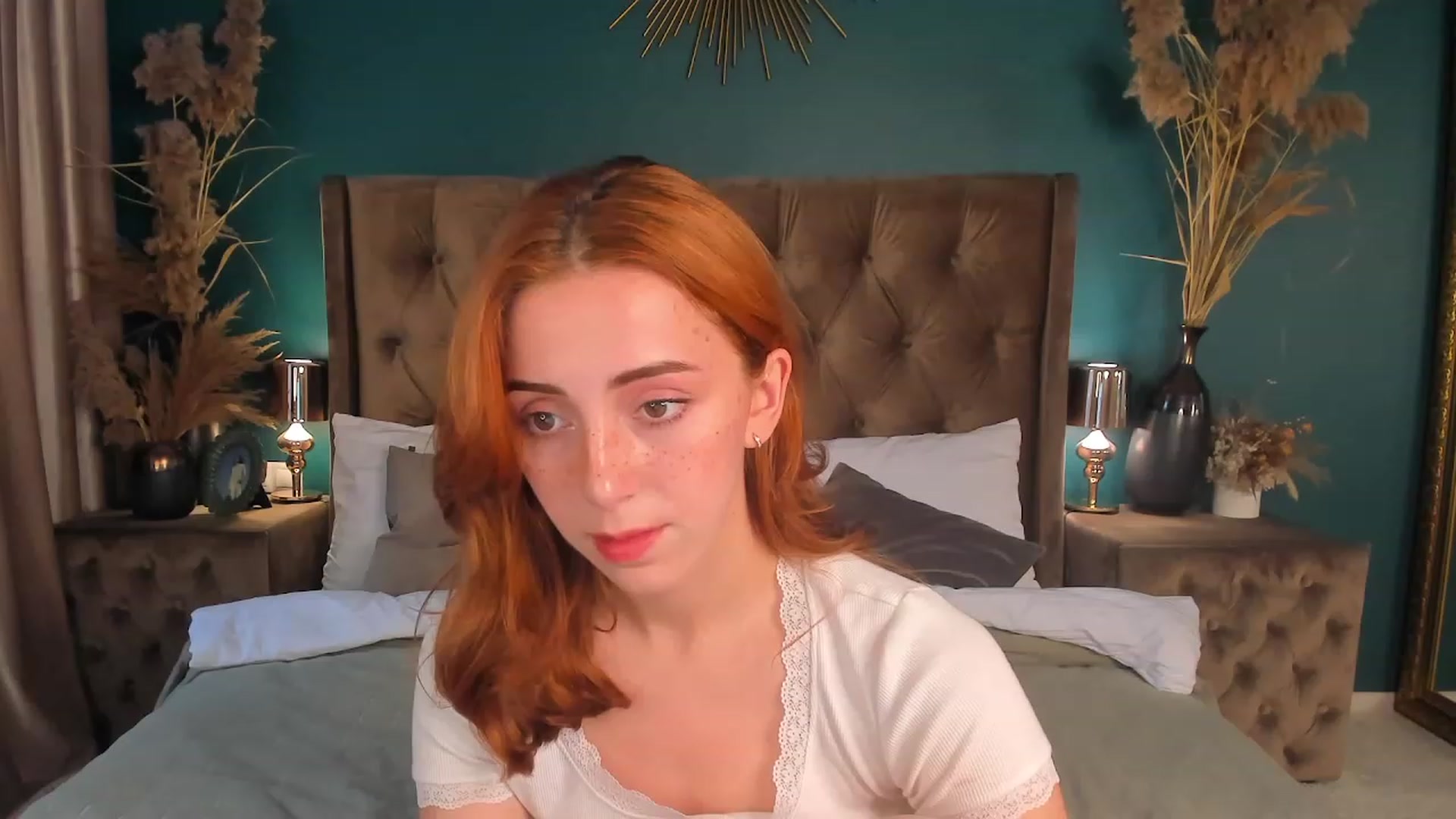 Gallery image thumbnail from ElsaYoung's myfreecams stream on, 07/08/2023, 15:25 image 12 of 20