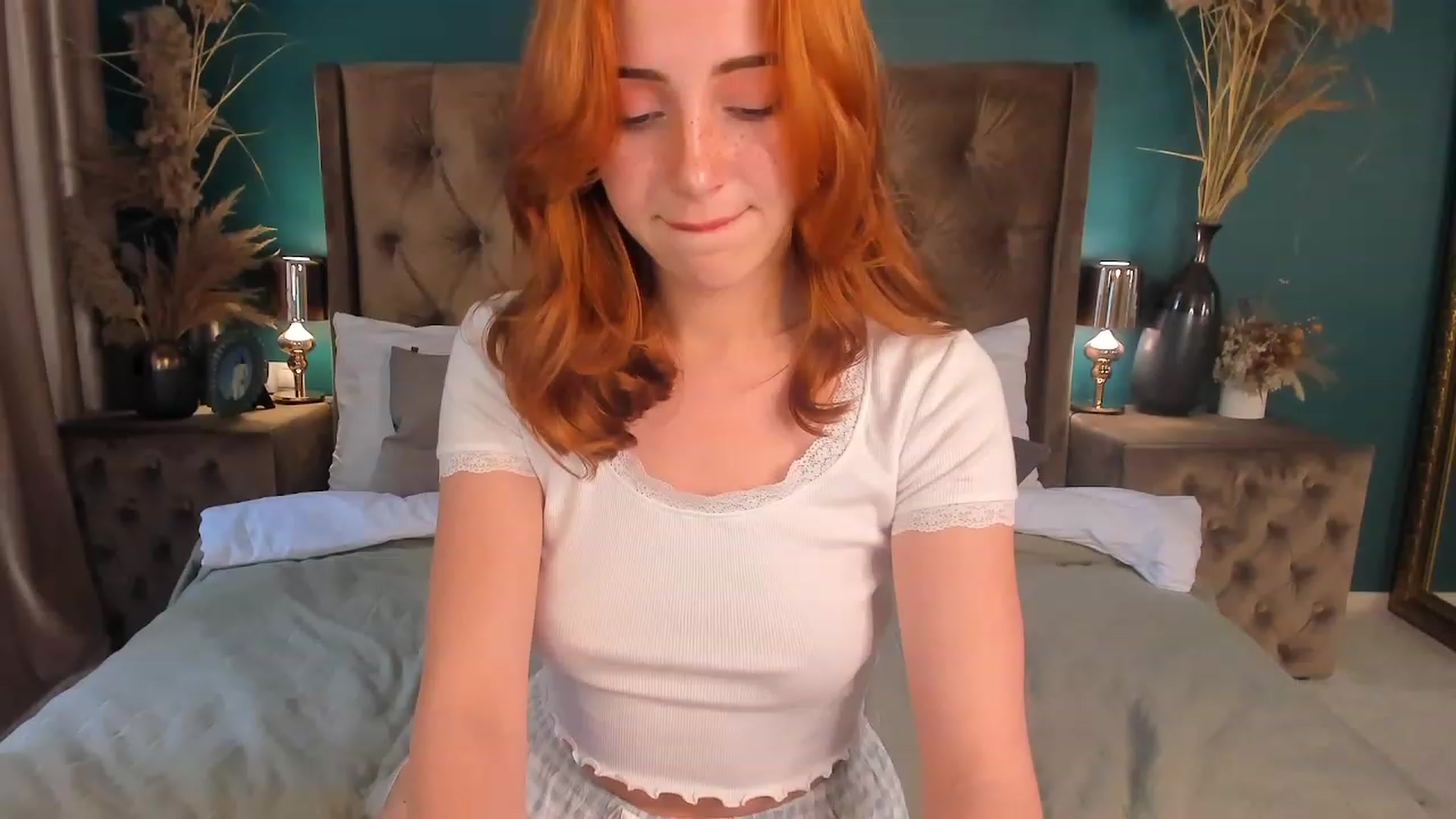 Gallery image thumbnail from ElsaYoung's myfreecams stream on, 07/08/2023, 15:25 image 8 of 20