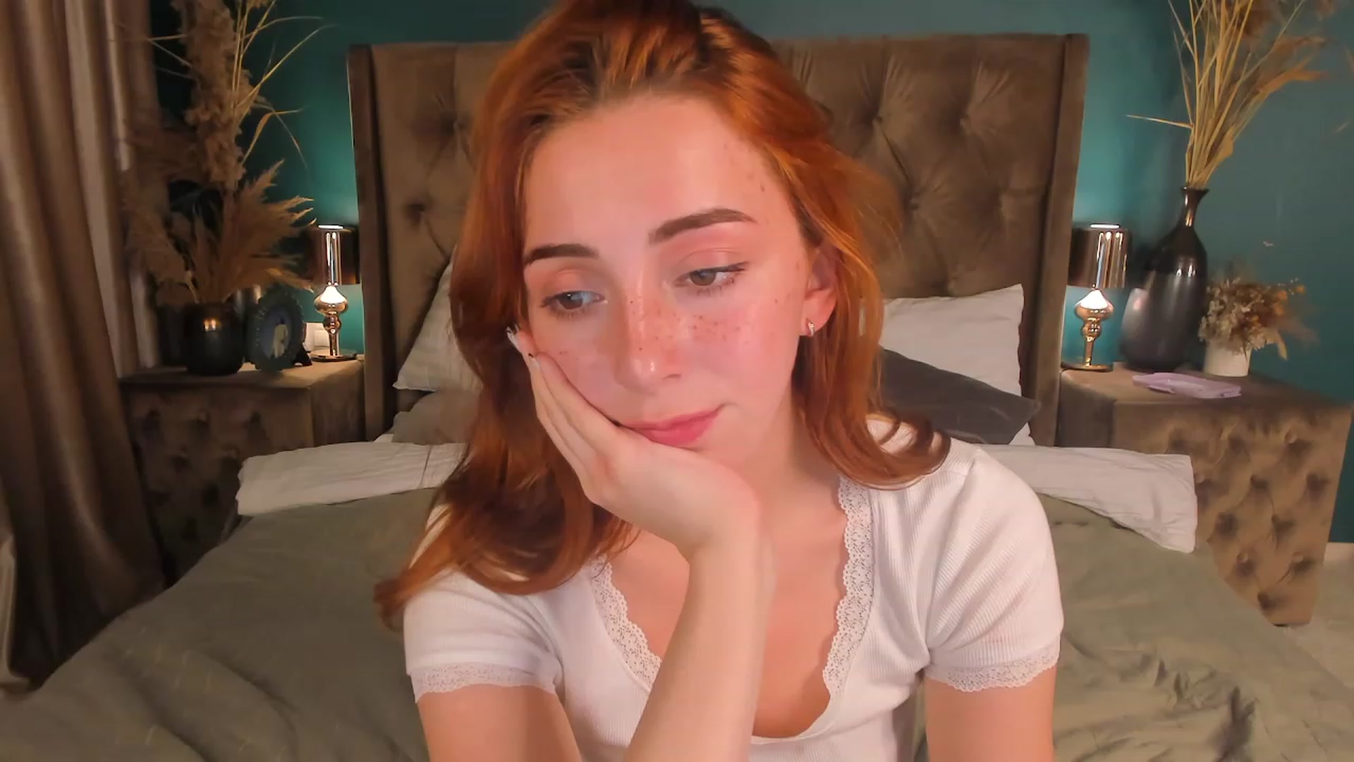 Gallery image thumbnail from ElsaYoung's myfreecams stream on, 07/08/2023, 17:58 image 2 of 20