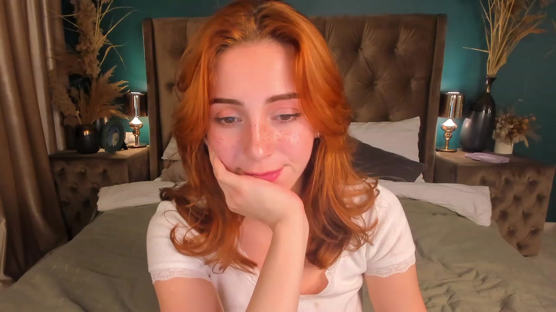 Gallery image thumbnail from ElsaYoung's myfreecams stream on, 07/08/2023, 17:58 image 8 of 20