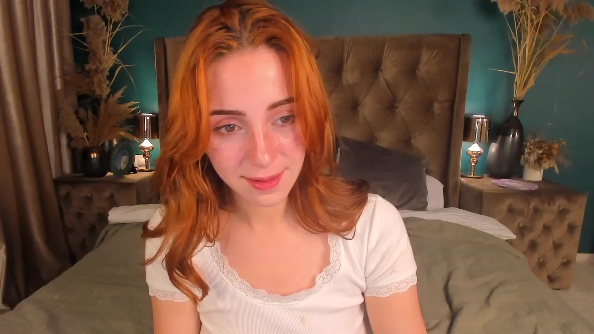 Gallery image thumbnail from ElsaYoung's myfreecams stream on, 07/08/2023, 19:22 image 8 of 20