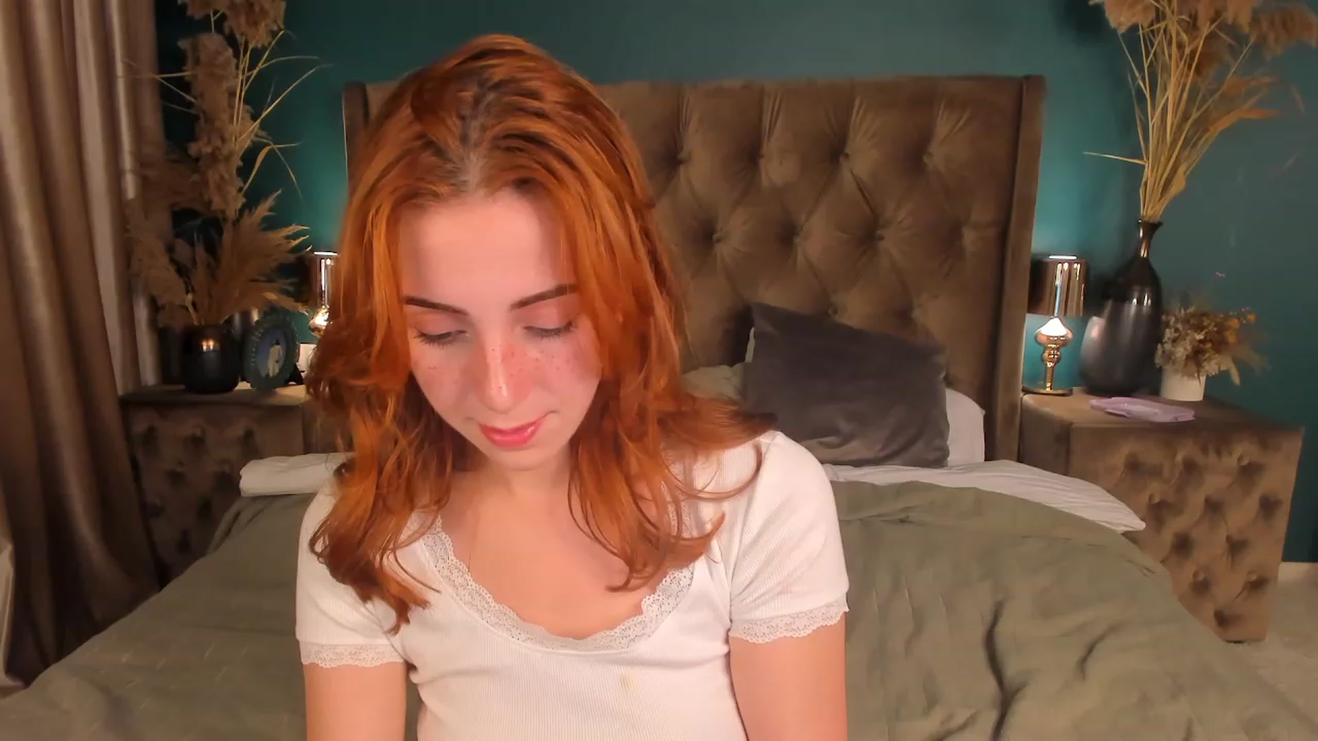 Gallery image thumbnail from ElsaYoung's myfreecams stream on, 07/08/2023, 19:22 image 9 of 20