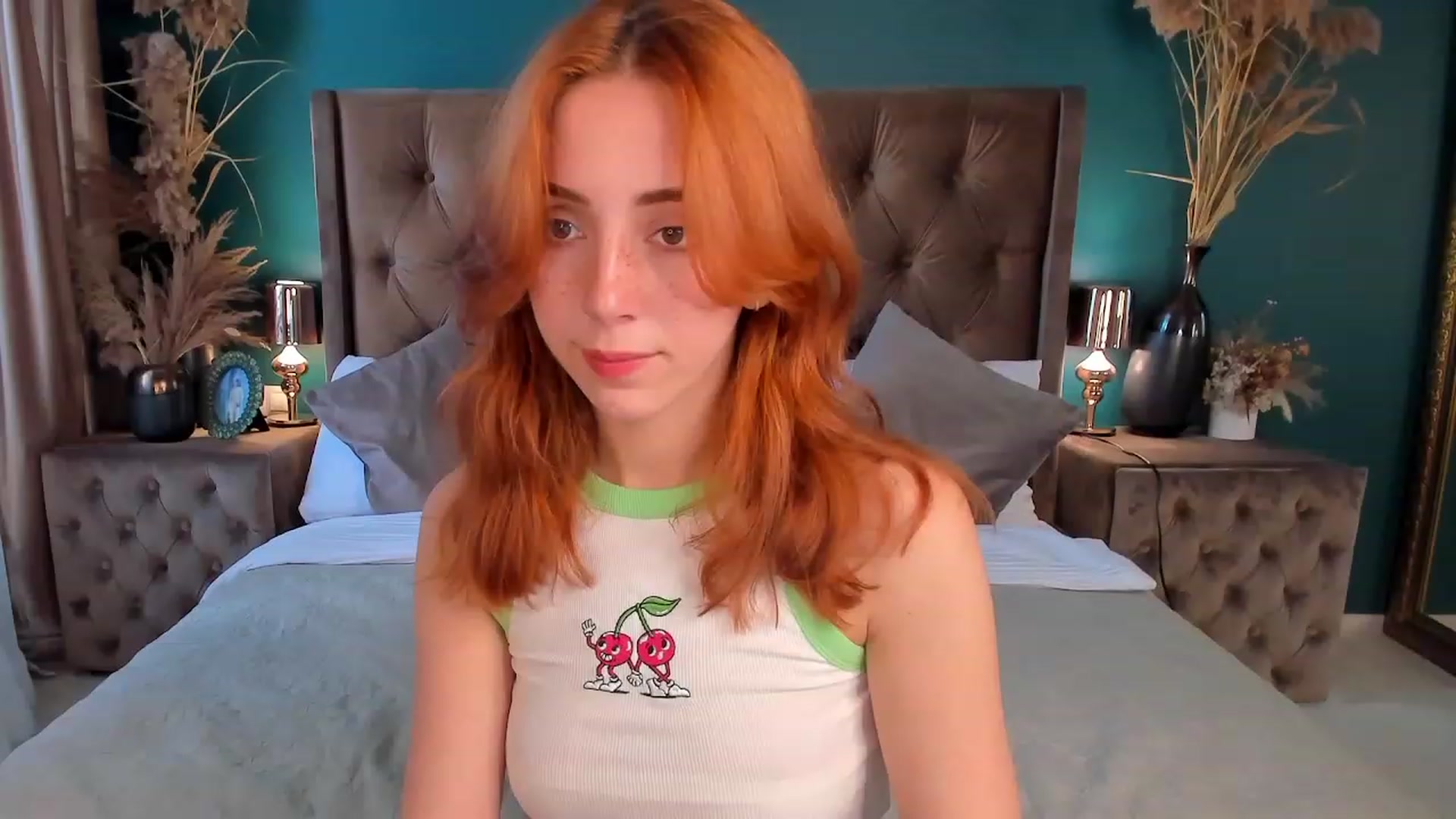Gallery image thumbnail from ElsaYoung's myfreecams stream on, 07/12/2023, 13:44 image 12 of 20