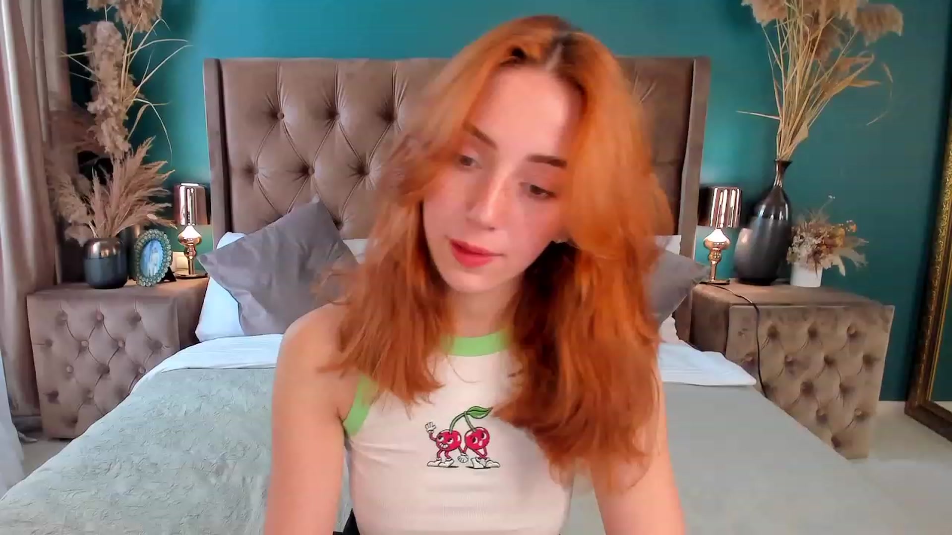 Gallery image thumbnail from ElsaYoung's myfreecams stream on, 07/12/2023, 13:44 image 8 of 20
