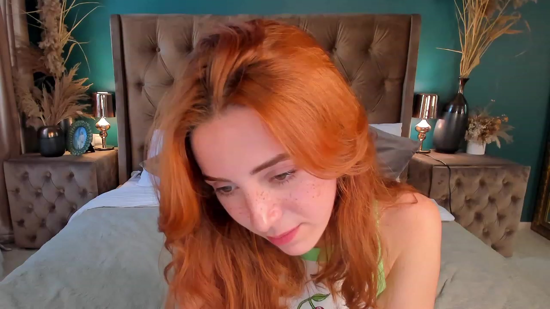 Gallery image thumbnail from ElsaYoung's myfreecams stream on, 07/12/2023, 15:28 image 11 of 20