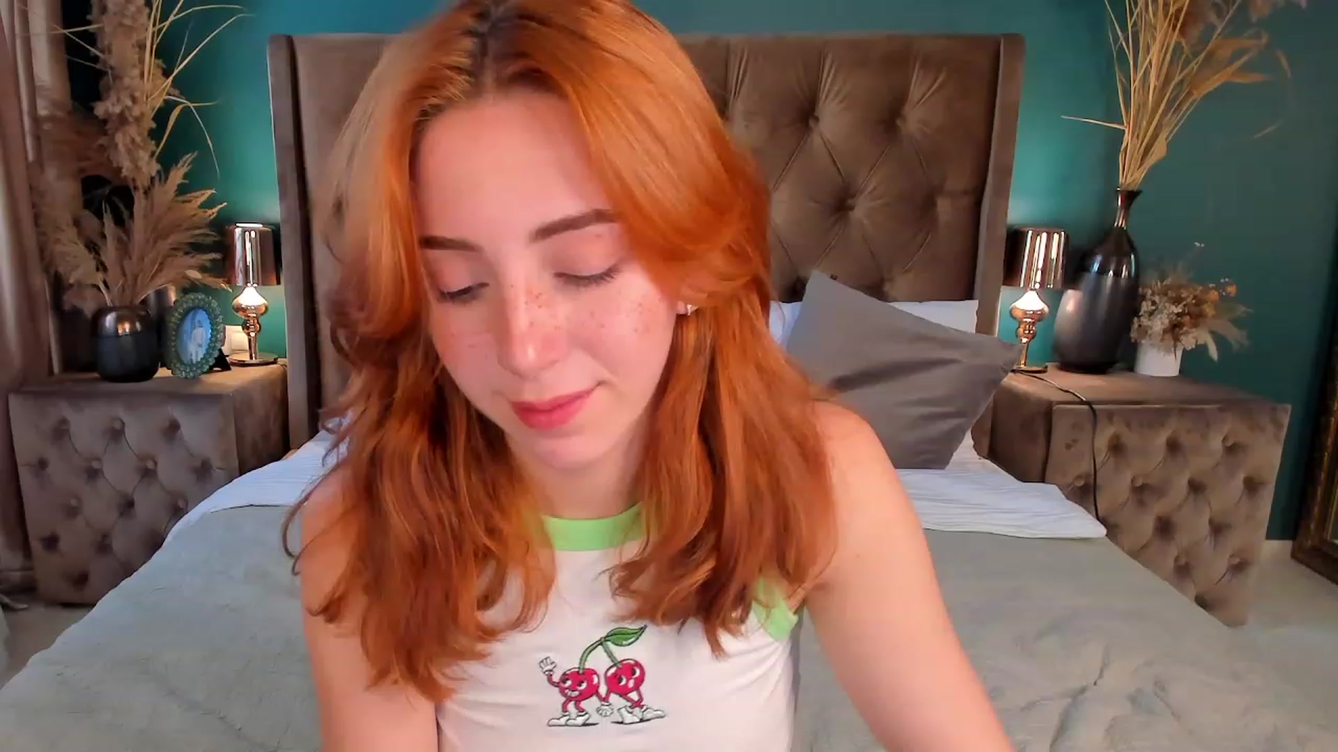 Gallery image thumbnail from ElsaYoung's myfreecams stream on, 07/12/2023, 15:28 image 12 of 20