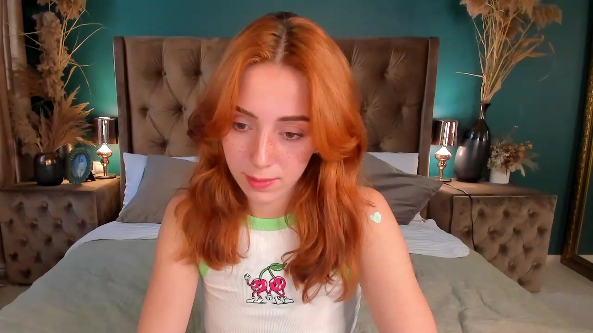 Gallery image thumbnail from ElsaYoung's myfreecams stream on, 07/12/2023, 17:09 image 8 of 20