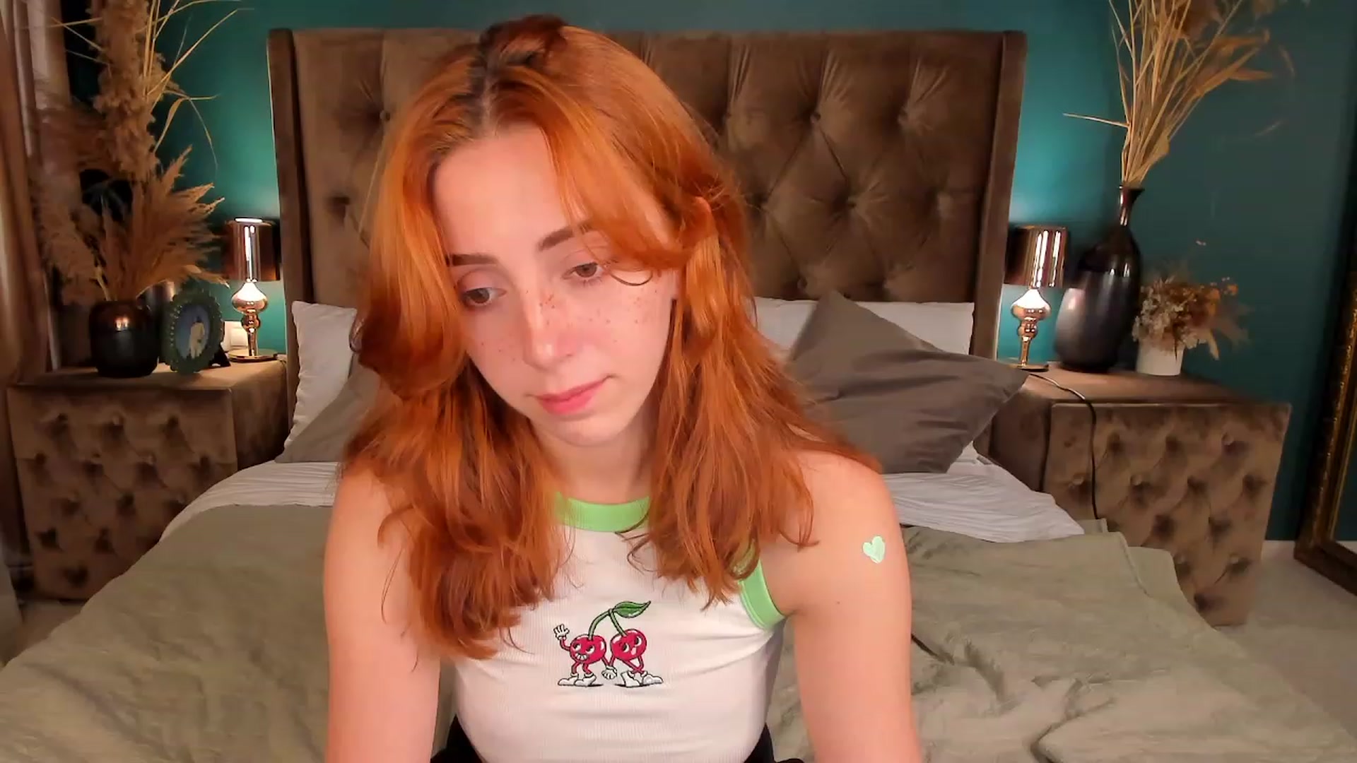 Gallery image thumbnail from ElsaYoung's myfreecams stream on, 07/12/2023, 19:32 image 8 of 20