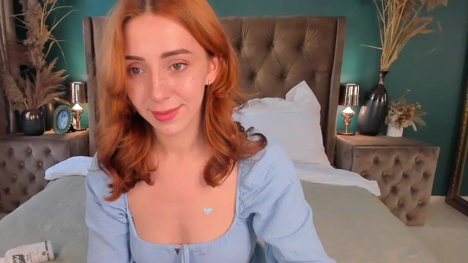 Gallery image thumbnail from ElsaYoung's myfreecams stream on, 07/14/2023, 07:21 image 10 of 20