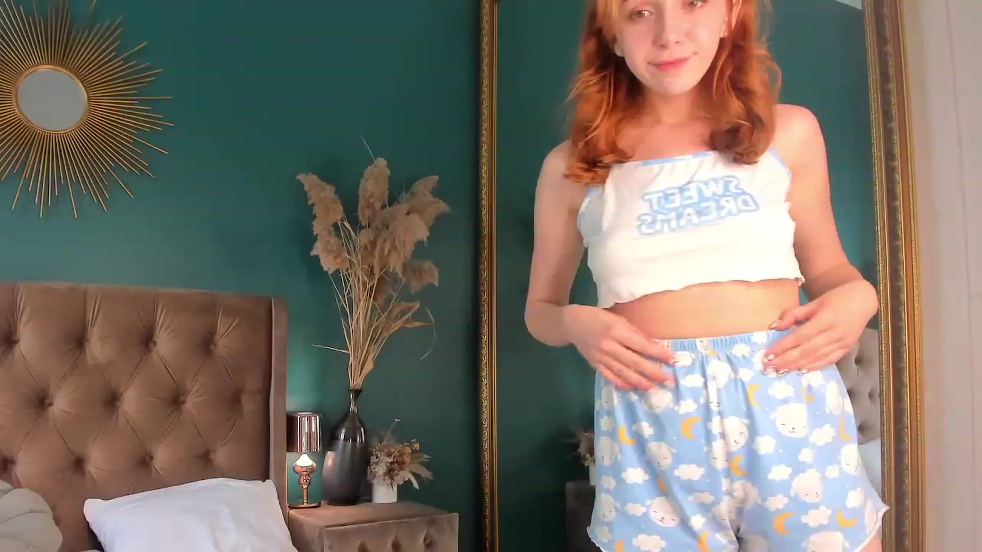 Gallery image thumbnail from ElsaYoung's myfreecams stream on, 07/14/2023, 12:00 image 20 of 20