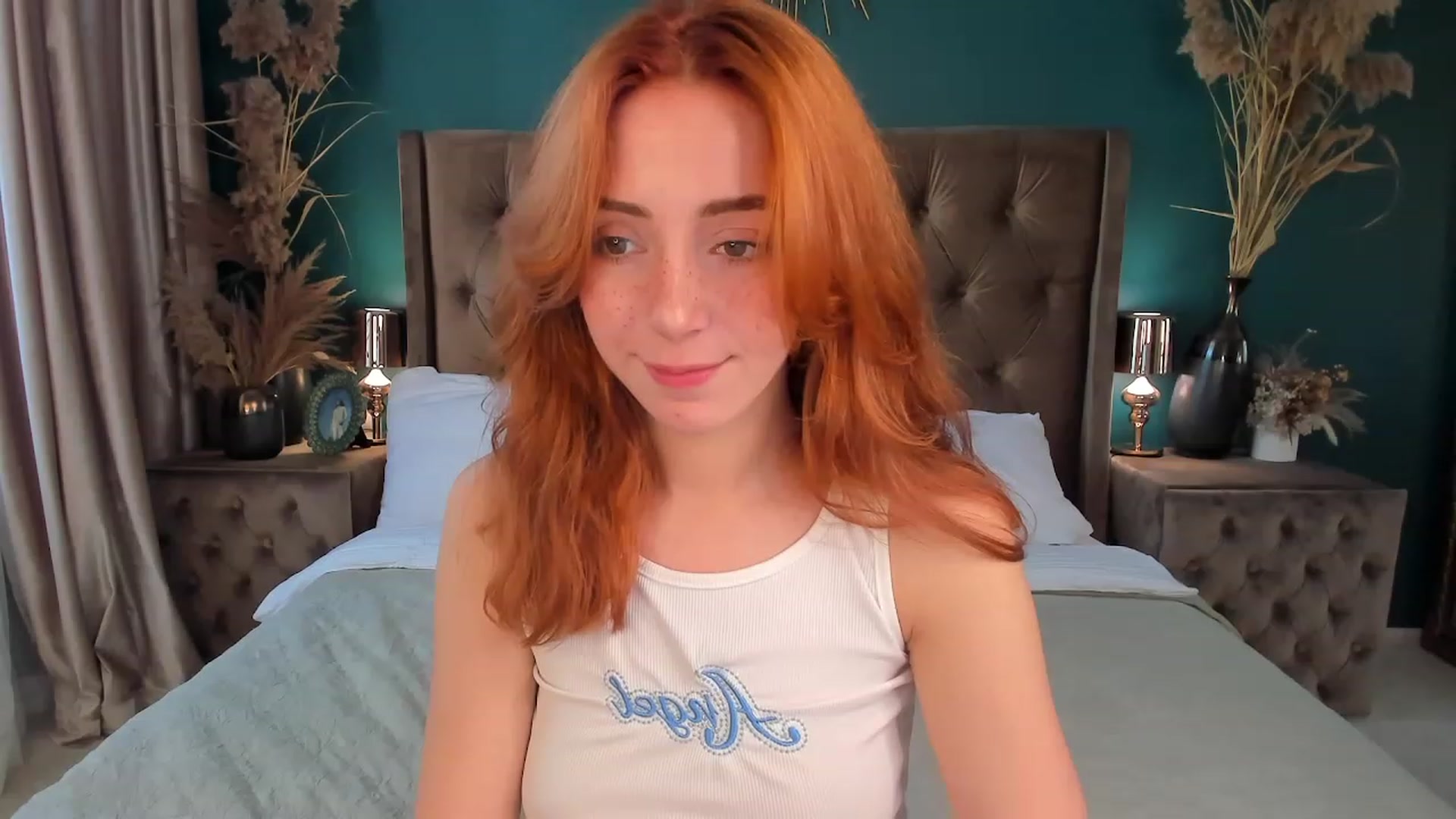Gallery image thumbnail from ElsaYoung's myfreecams stream on, 07/16/2023, 13:49 image 7 of 20