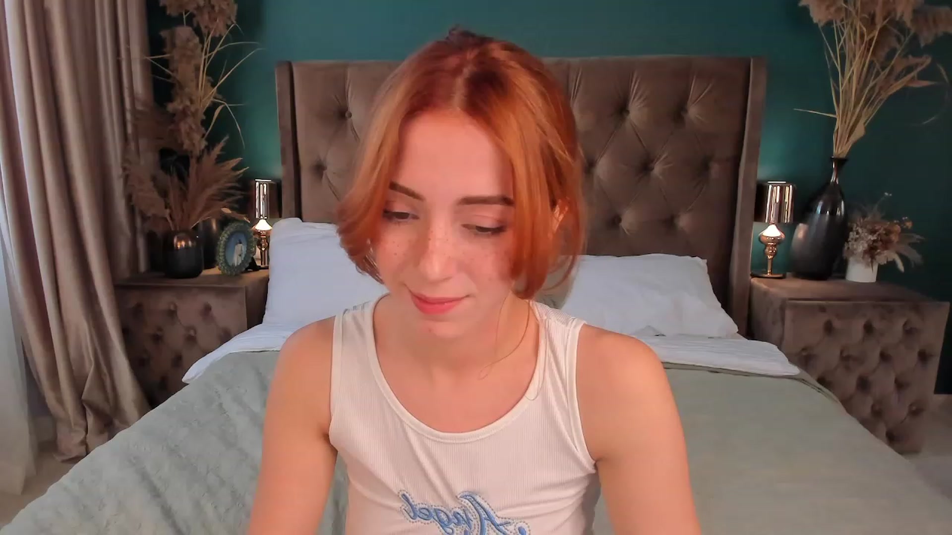 Gallery image thumbnail from ElsaYoung's myfreecams stream on, 07/16/2023, 14:50 image 6 of 20