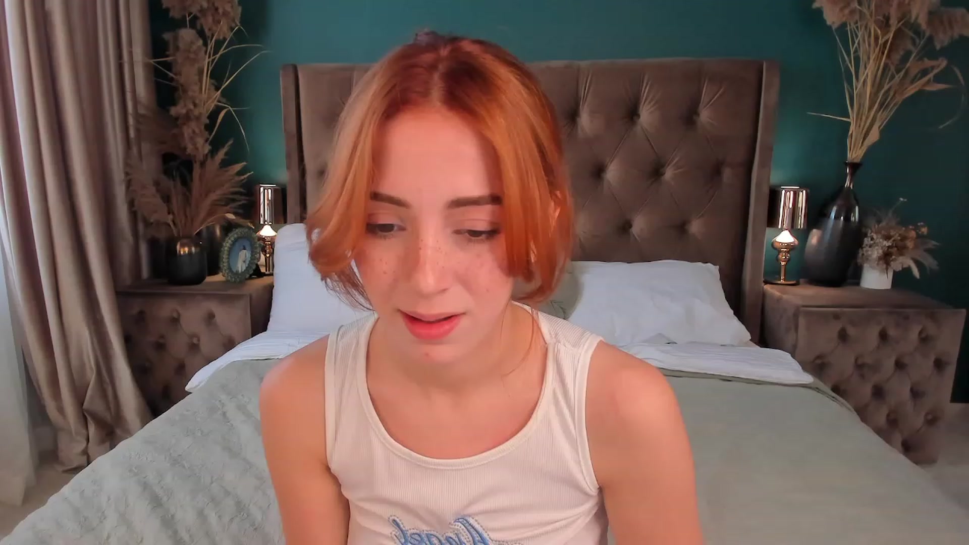 Gallery image thumbnail from ElsaYoung's myfreecams stream on, 07/16/2023, 14:50 image 1 of 20