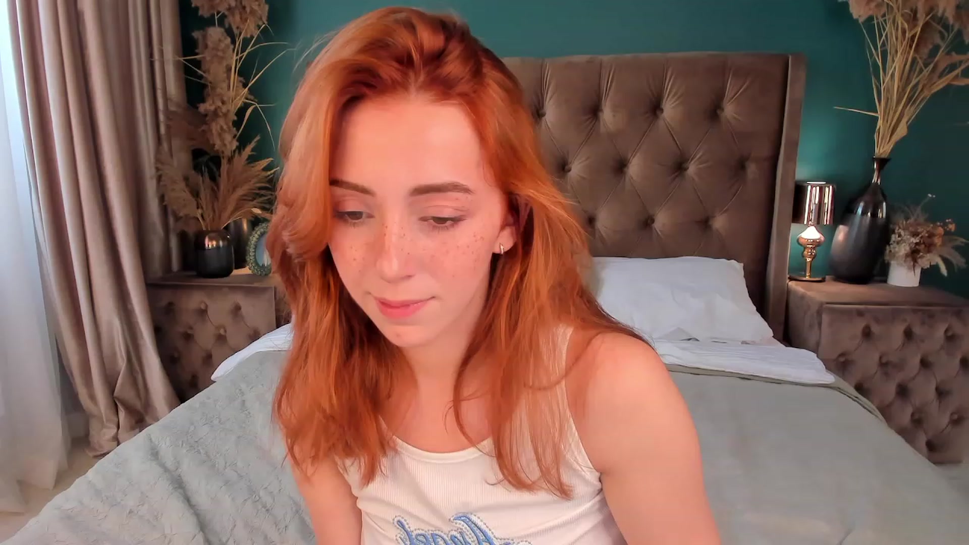 Gallery image thumbnail from ElsaYoung's myfreecams stream on, 07/16/2023, 14:50 image 20 of 20