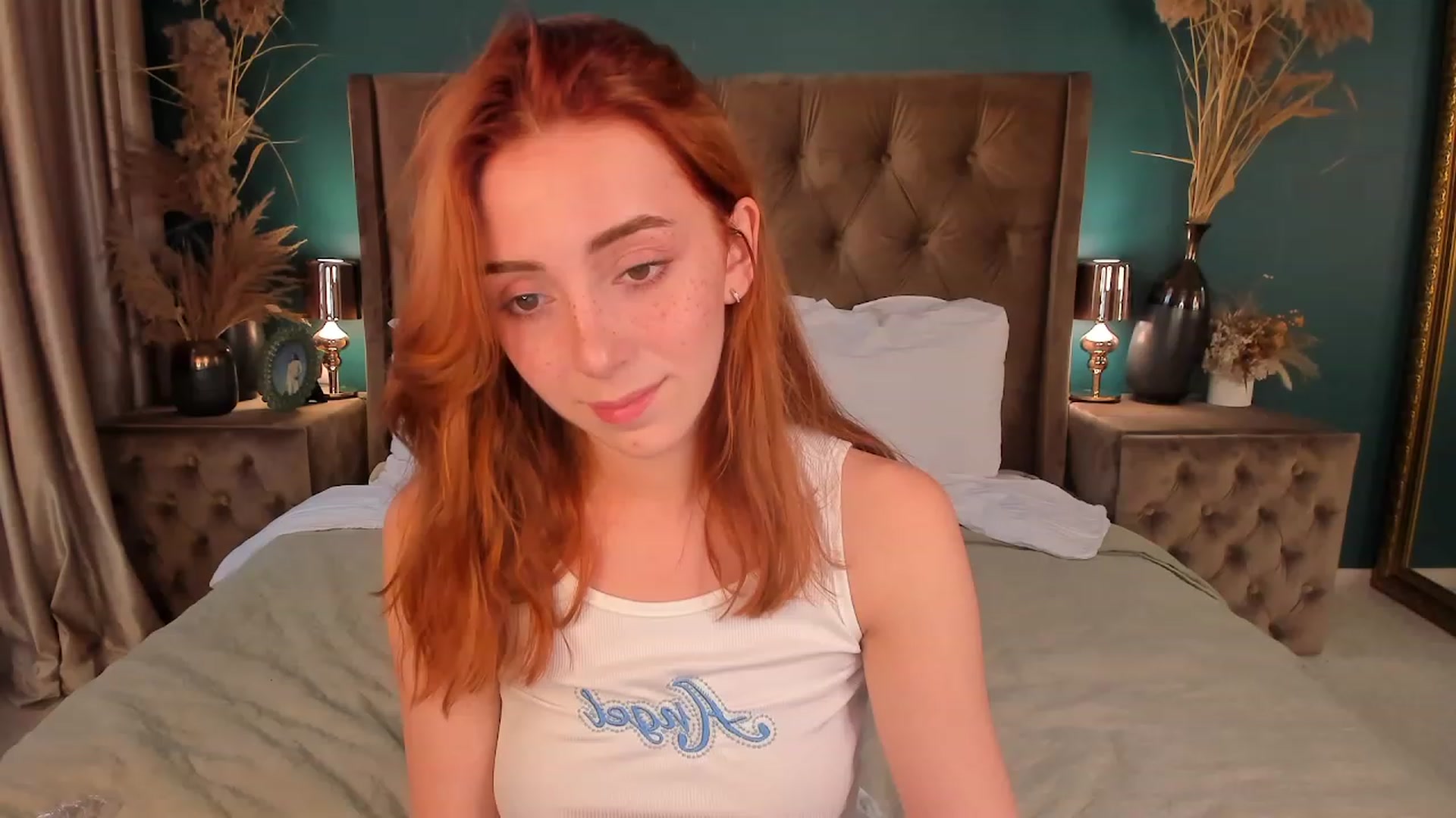 Gallery image thumbnail from ElsaYoung's myfreecams stream on, 07/16/2023, 17:22 image 5 of 20