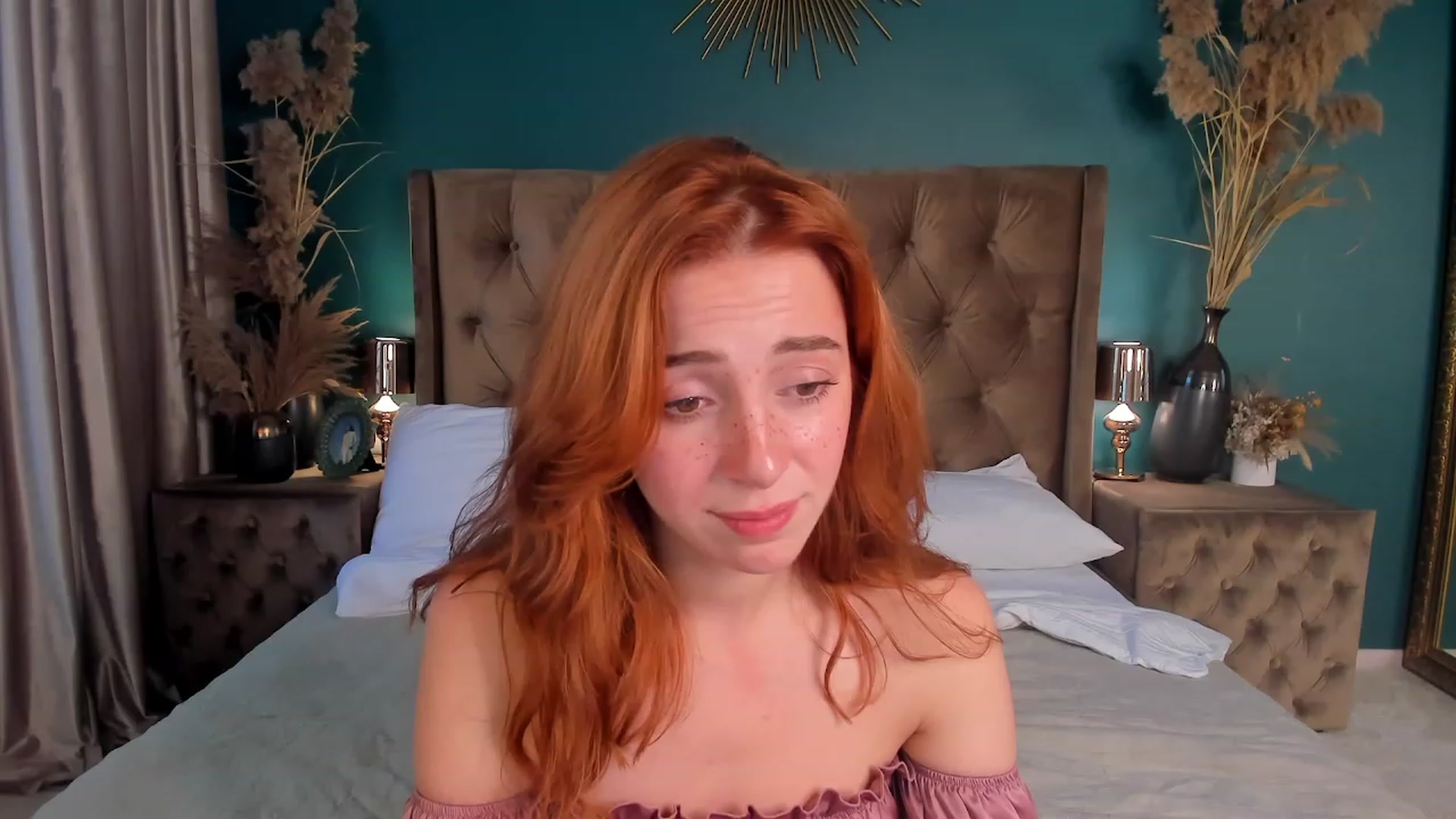 Gallery image thumbnail from ElsaYoung's myfreecams stream on, 07/21/2023, 07:08 image 11 of 20