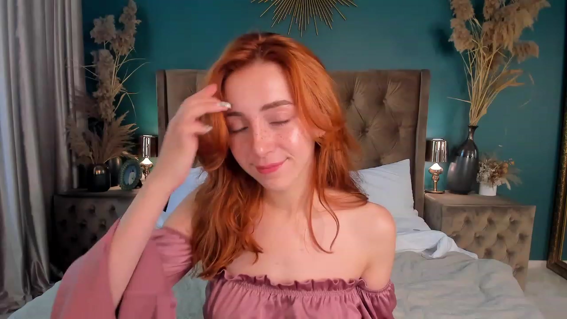 Gallery image thumbnail from ElsaYoung's myfreecams stream on, 07/21/2023, 12:03 image 20 of 20