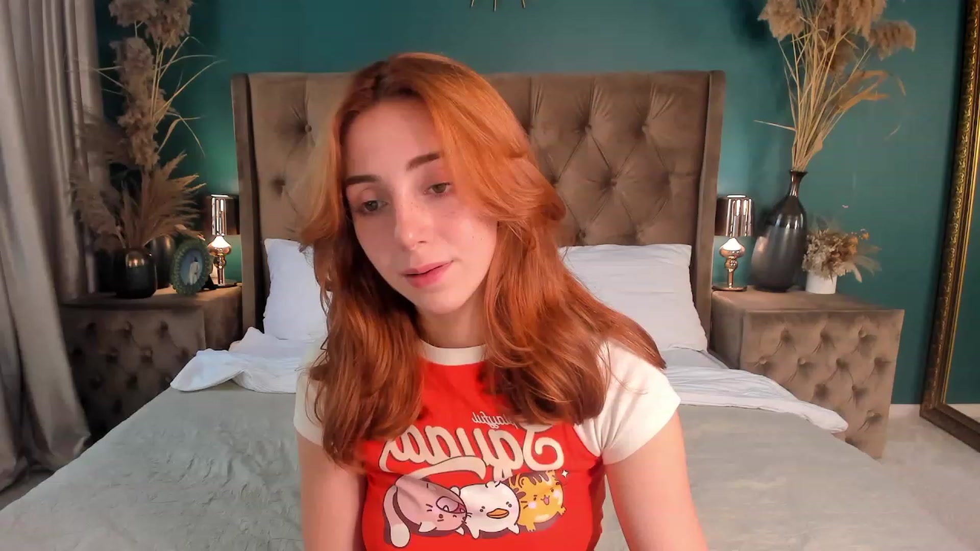Gallery image thumbnail from ElsaYoung's myfreecams stream on, 07/25/2023, 13:15 image 3 of 20