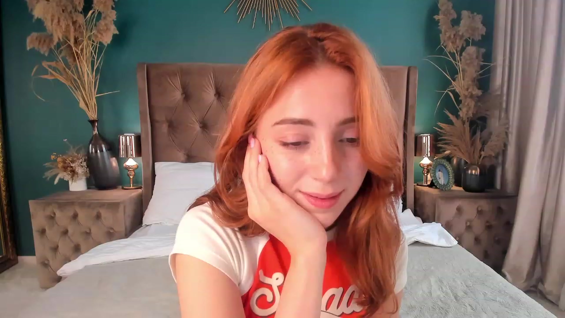 Gallery image thumbnail from ElsaYoung's myfreecams stream on, 07/25/2023, 13:59 image 14 of 20