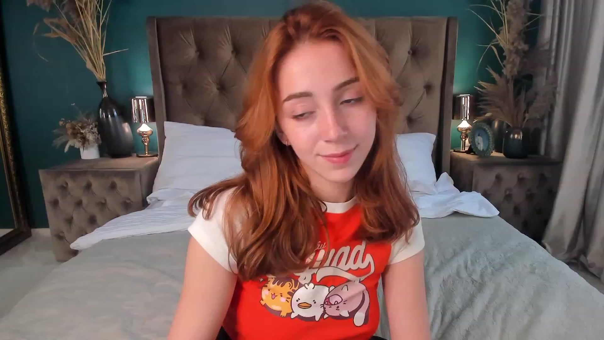 Gallery image thumbnail from ElsaYoung's myfreecams stream on, 07/25/2023, 17:19 image 2 of 20