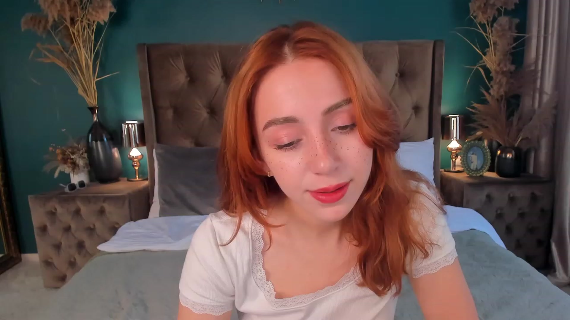 Gallery image thumbnail from ElsaYoung's myfreecams stream on, 07/28/2023, 13:34 image 11 of 20