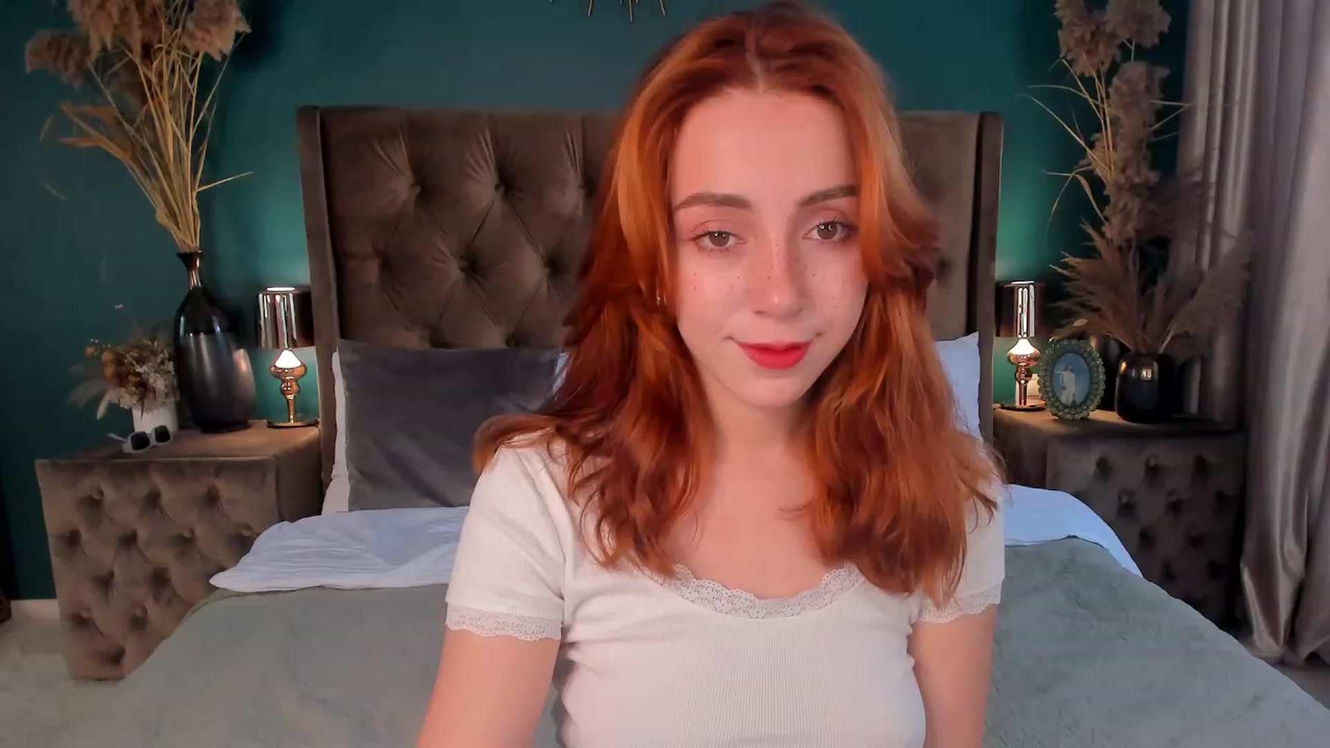 Gallery image thumbnail from ElsaYoung's myfreecams stream on, 07/28/2023, 13:34 image 3 of 20