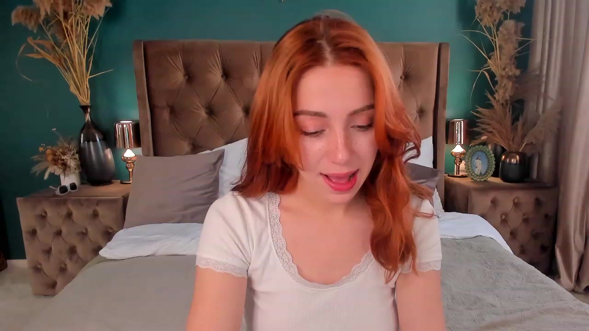 Gallery image thumbnail from ElsaYoung's myfreecams stream on, 07/28/2023, 15:37 image 18 of 20
