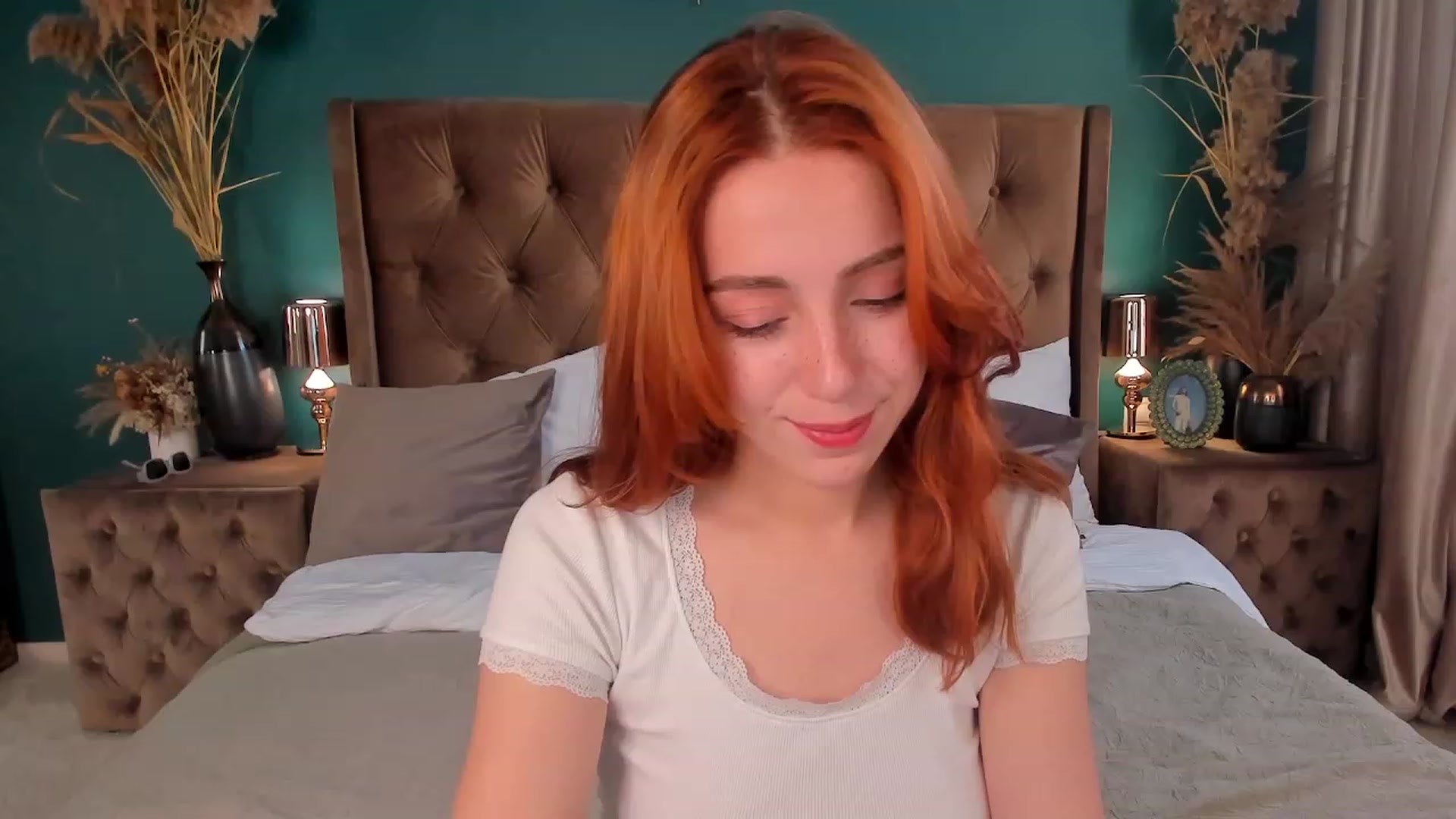 Gallery image thumbnail from ElsaYoung's myfreecams stream on, 07/28/2023, 15:37 image 20 of 20