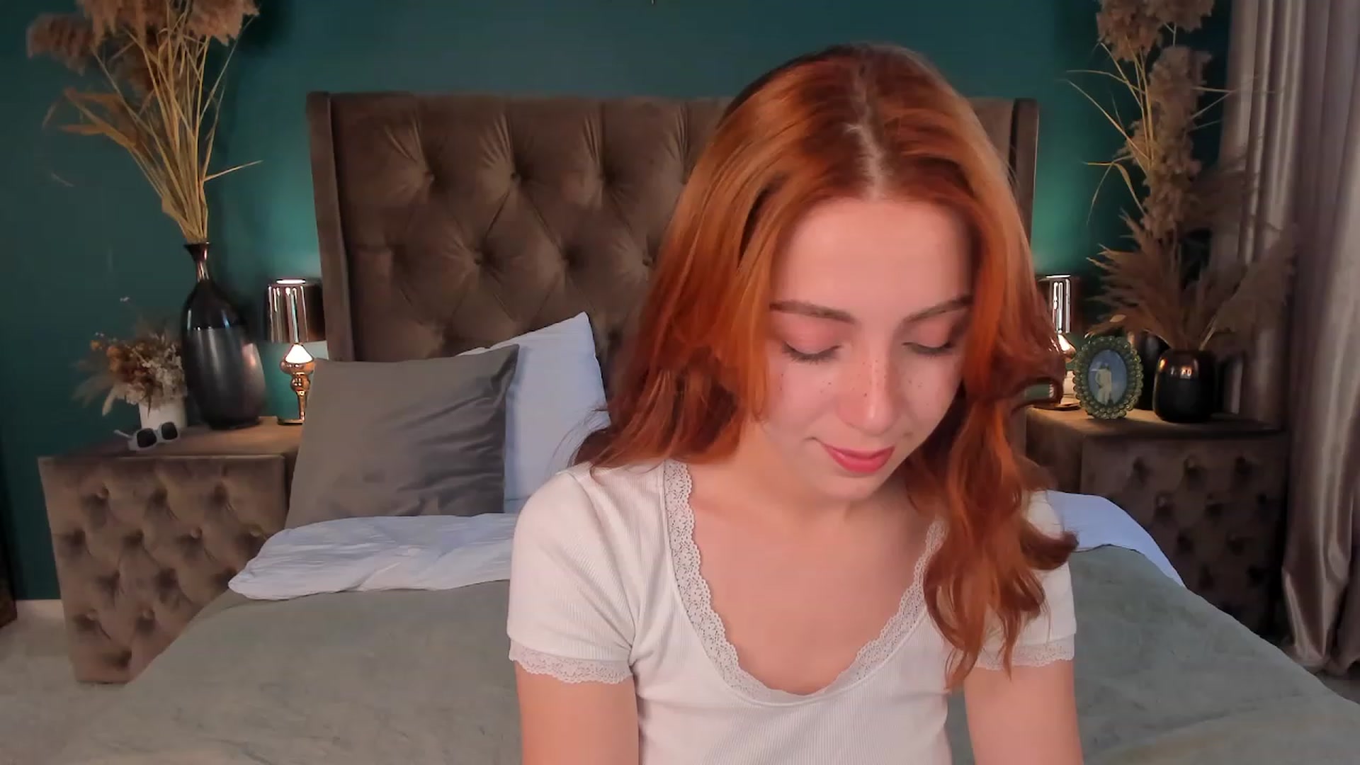 Gallery image thumbnail from ElsaYoung's myfreecams stream on, 07/28/2023, 15:37 image 17 of 20