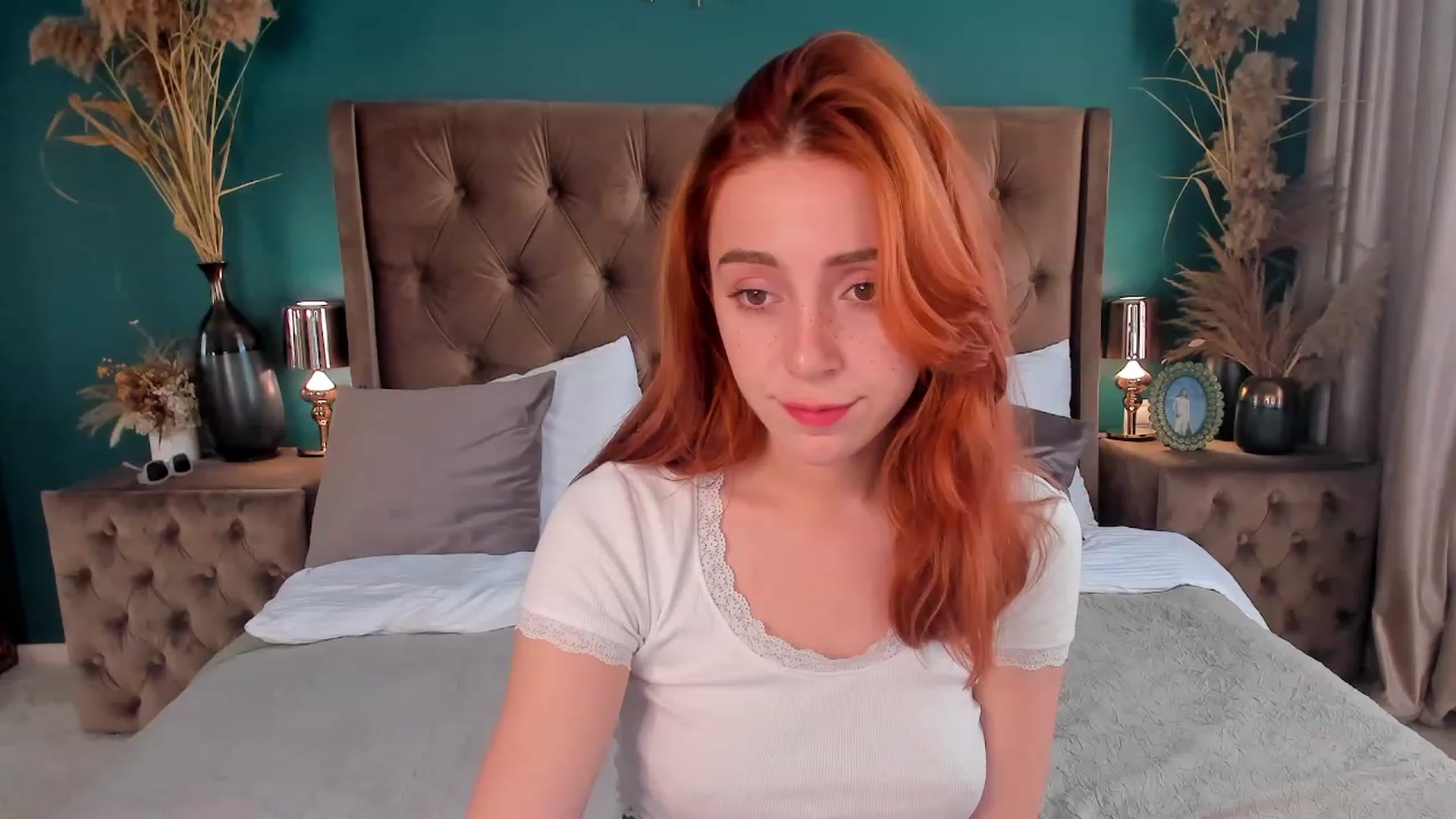 Gallery image thumbnail from ElsaYoung's myfreecams stream on, 07/28/2023, 15:37 image 1 of 20