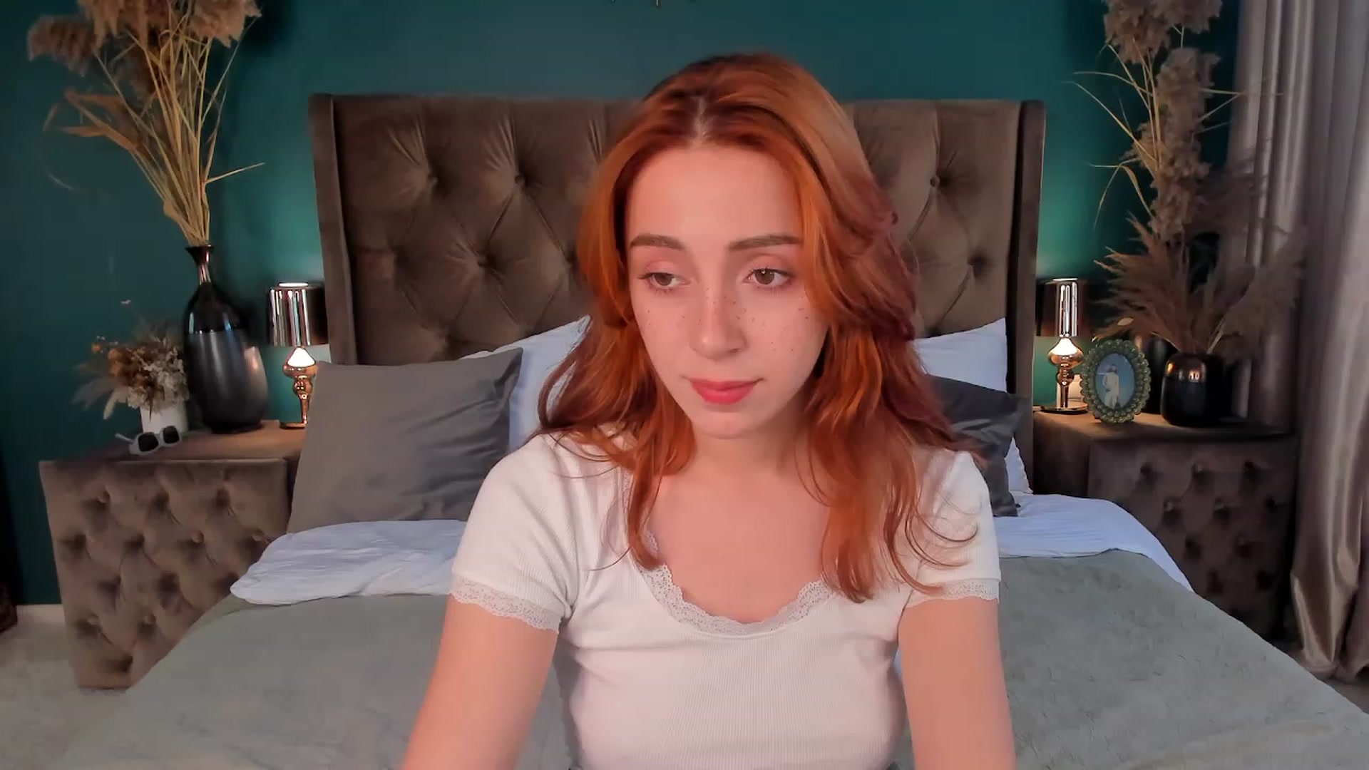 Gallery image thumbnail from ElsaYoung's myfreecams stream on, 07/28/2023, 15:37 image 6 of 20