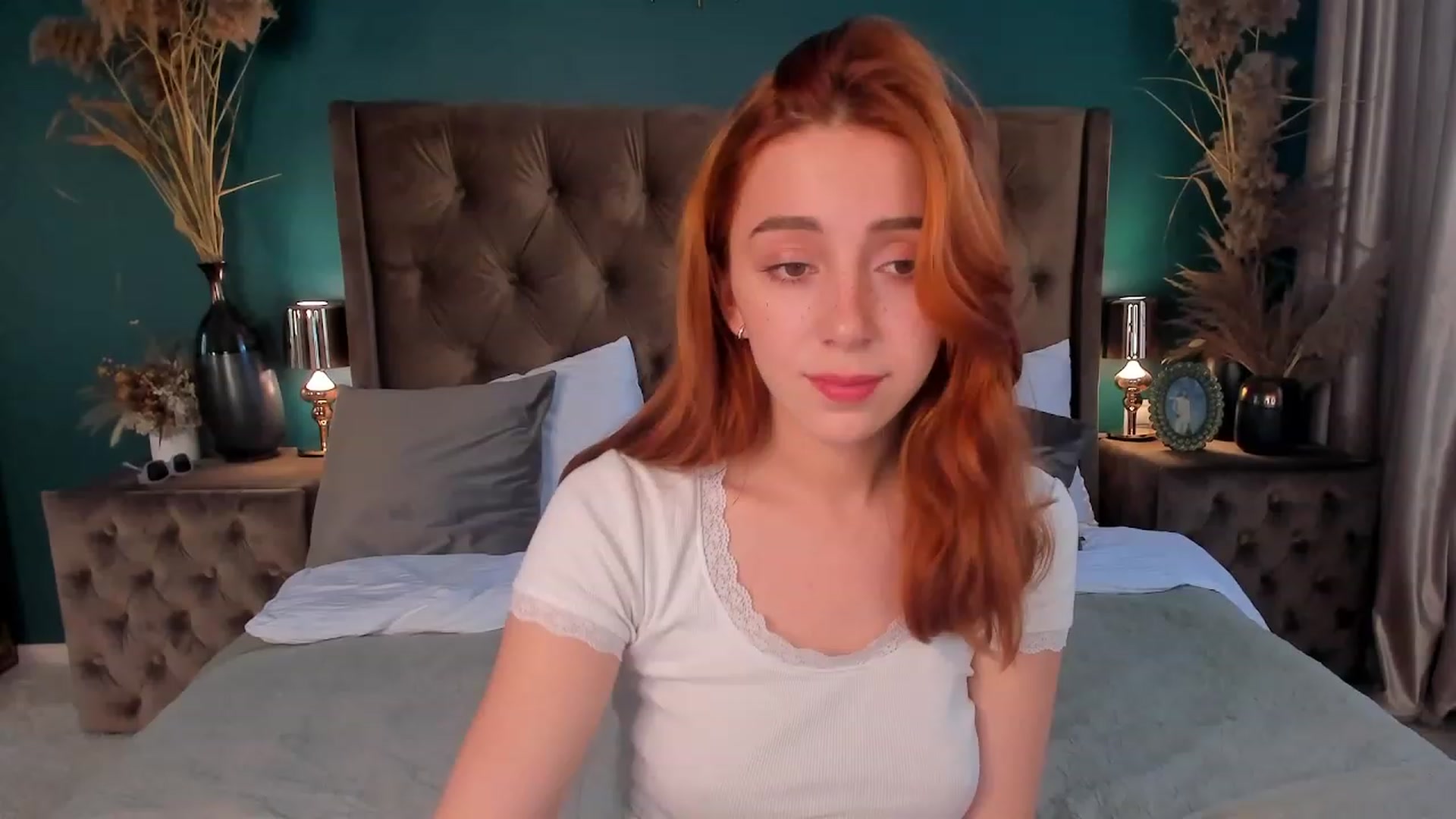 Gallery image thumbnail from ElsaYoung's myfreecams stream on, 07/28/2023, 15:37 image 3 of 20